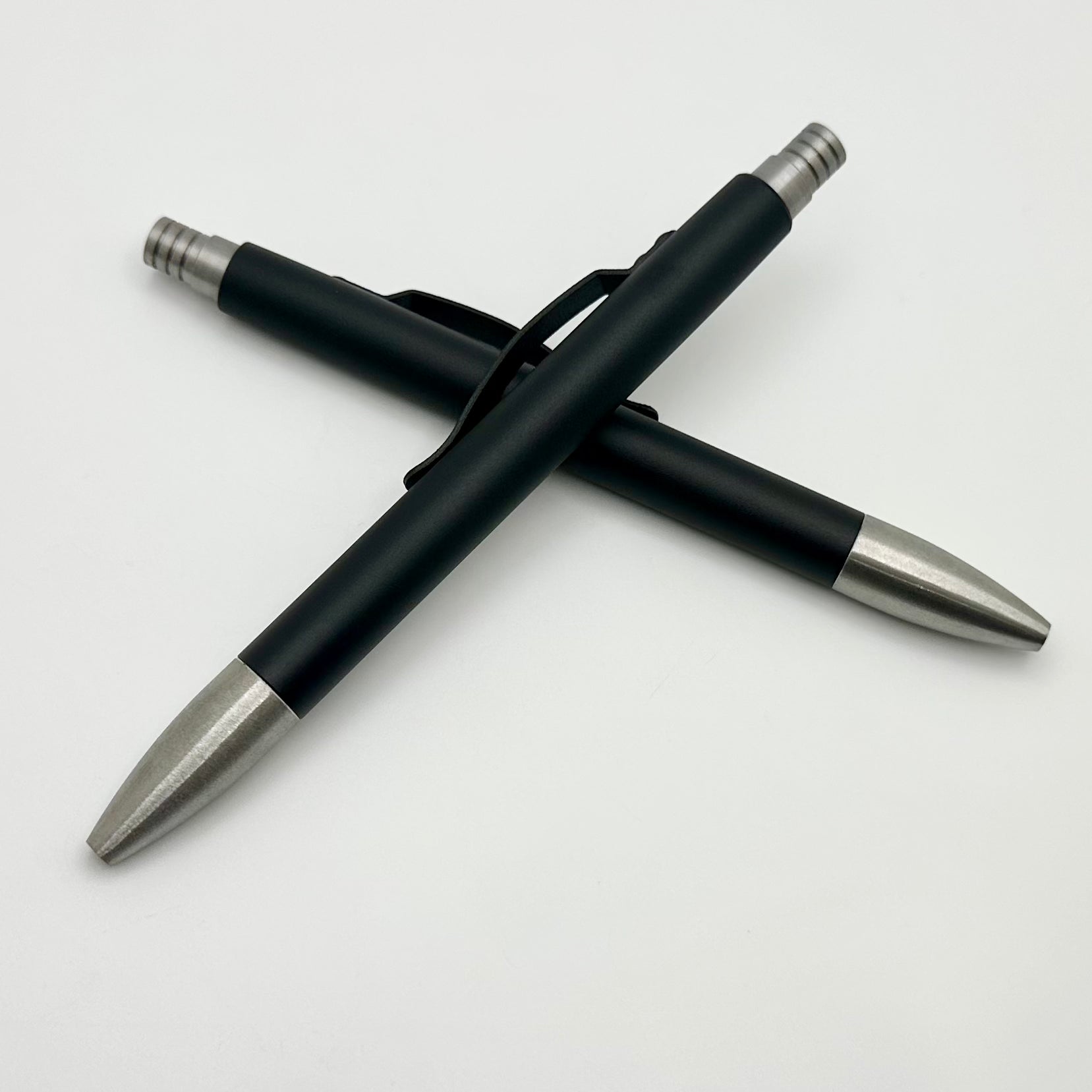 Premium Tuff Writer Retro Click Pen - Black Aluminum Barrel Initiator Run