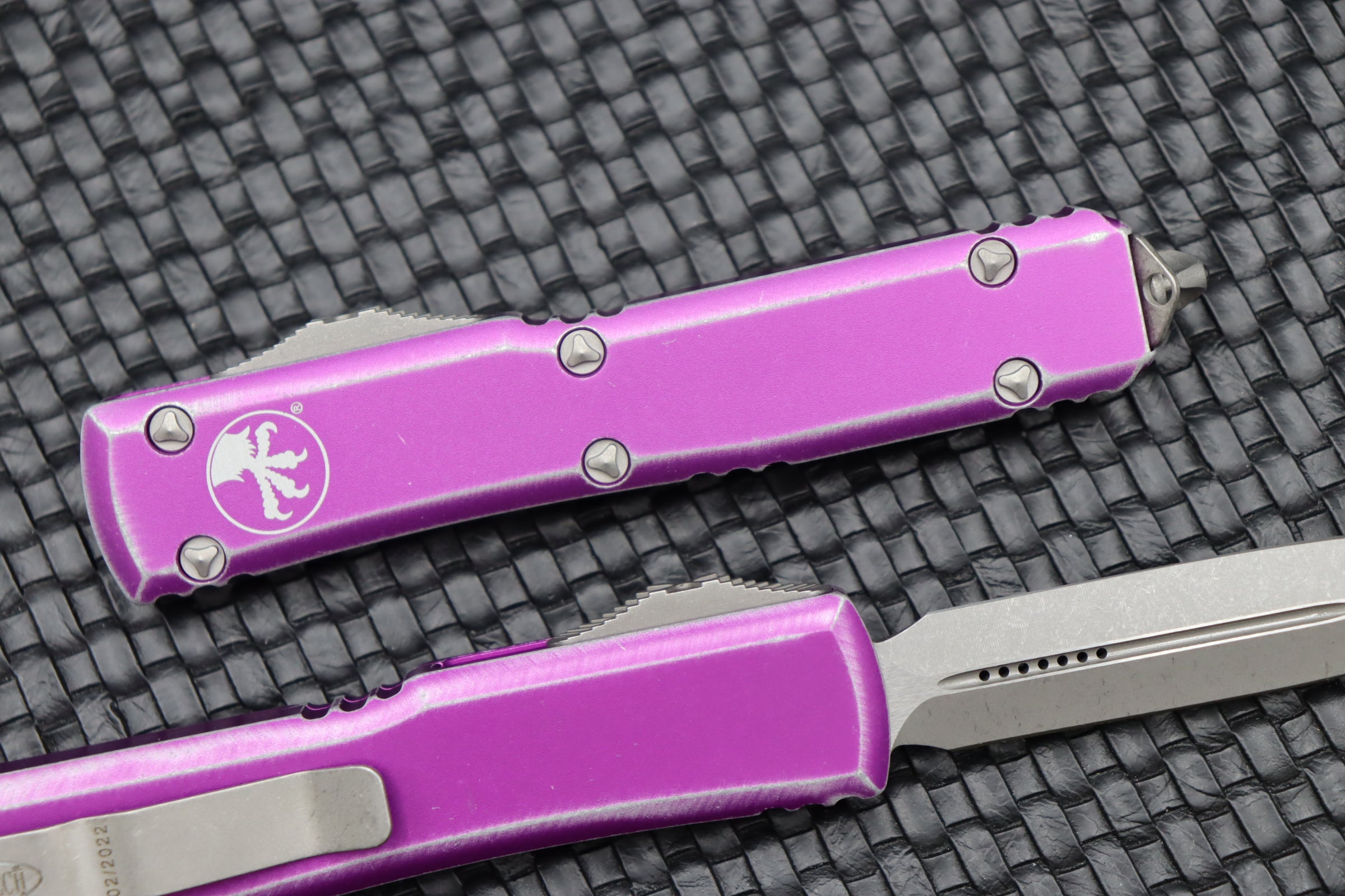 Microtech Ultratech Premium Double Edge Knife - Distressed Violet Edition