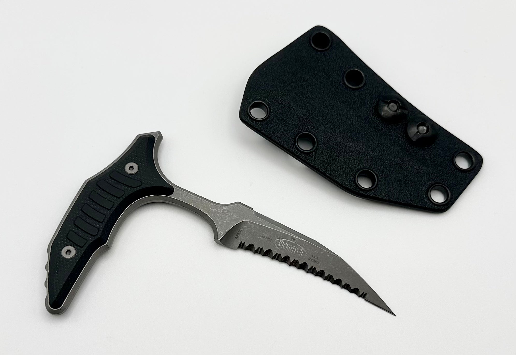 Microtech & Bastinelli Ultimate Bee Apocalyptic Full Serrated Tactical Knife - G-10 Handle