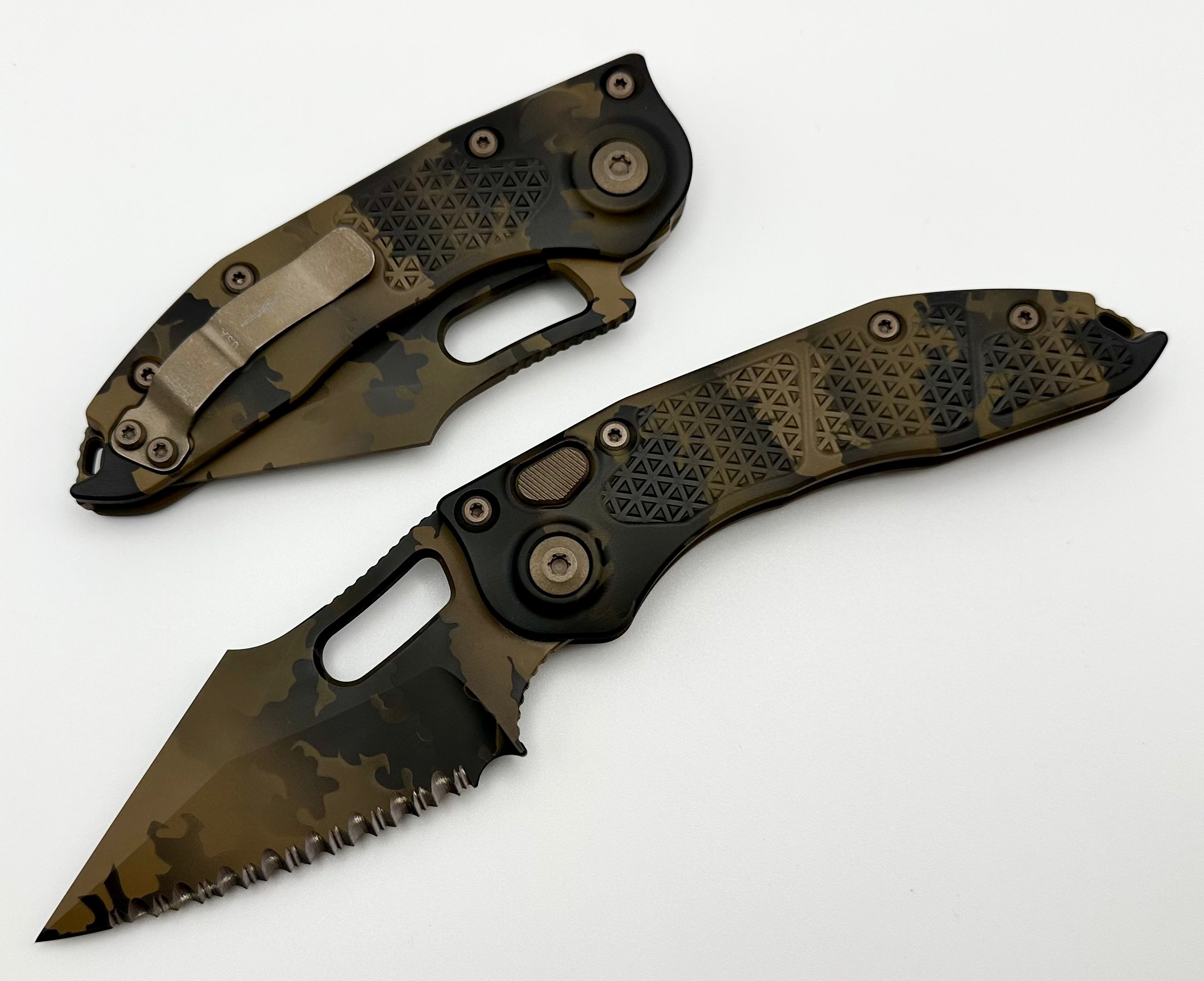 Ultimate Microtech Borka Stitch Coyote Camo Tactical Knife