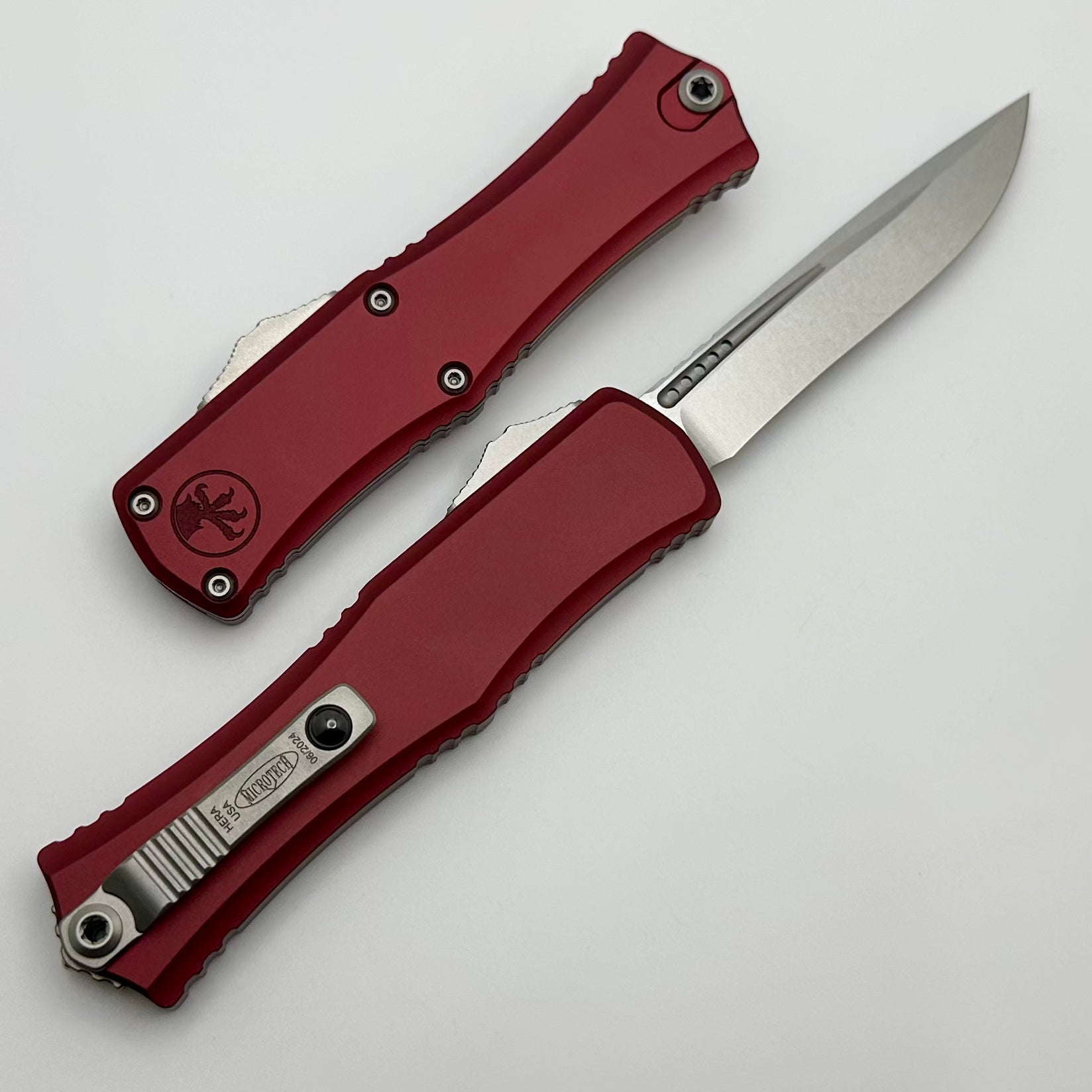 Microtech Premium Mini Hera OTF Knife - Merlot Handle, M390MK Blade, Stonewash Finish