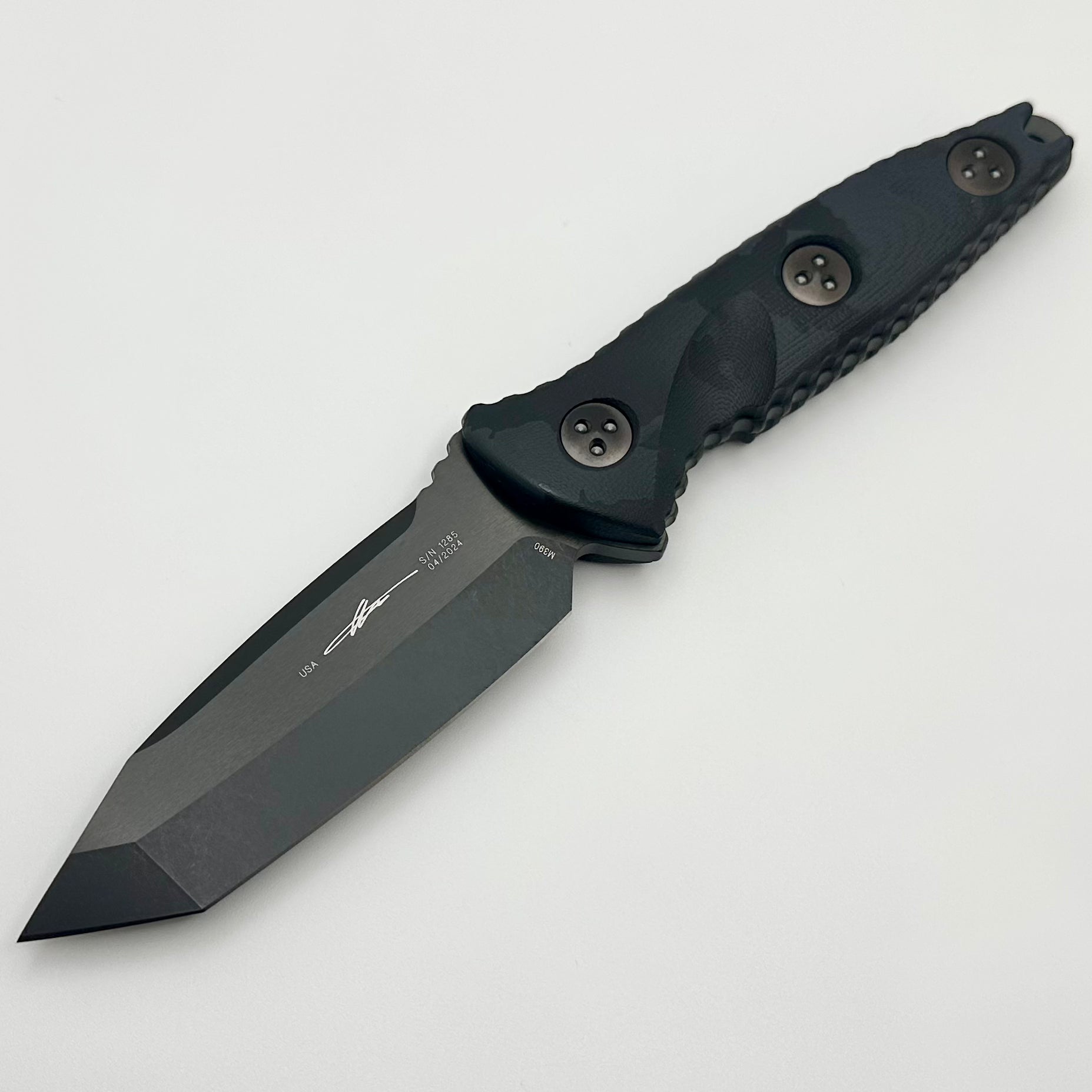 Microtech Socom Alpha Mini Tanto - Ultimate Tactical Knife with Black DLC & Urban Camo Handles