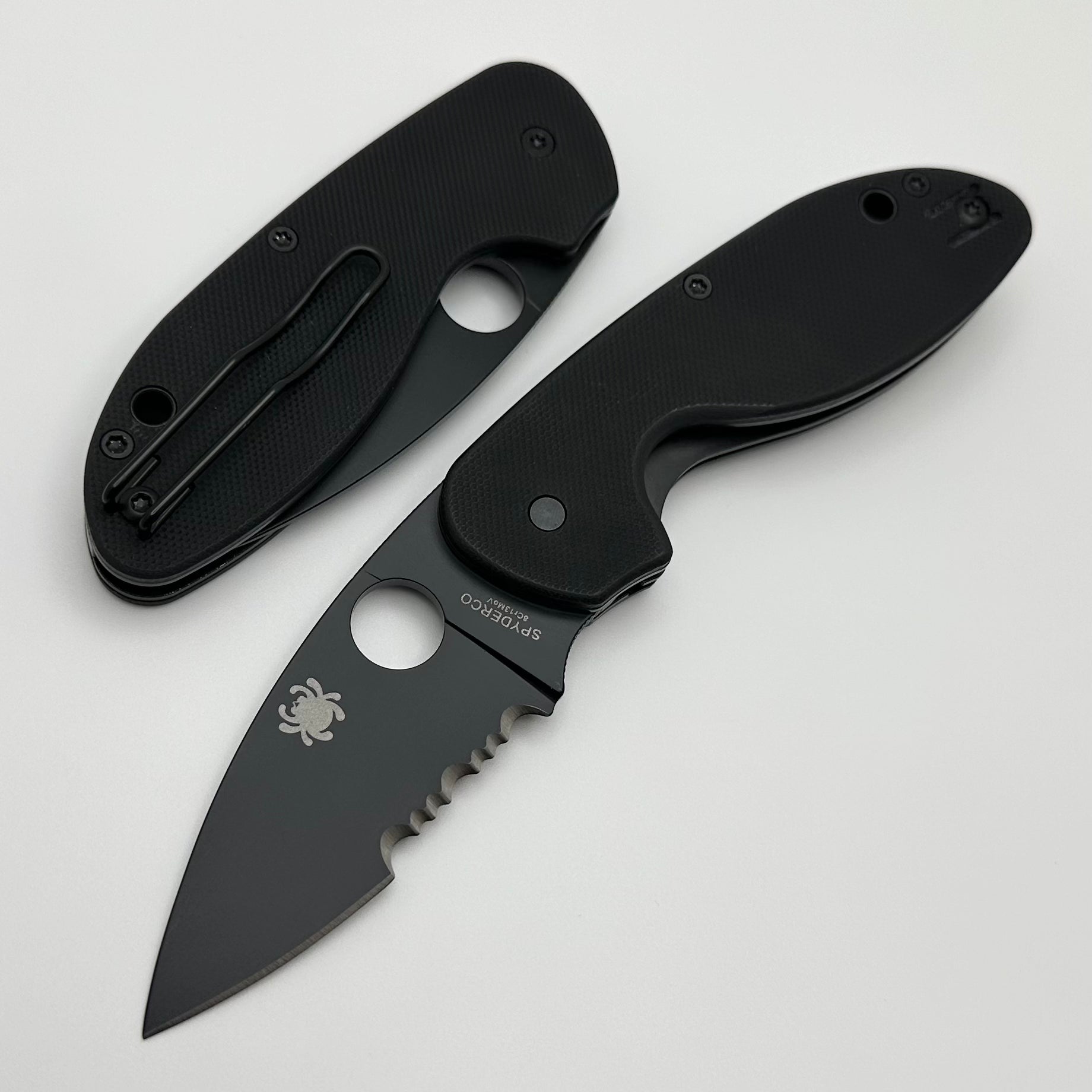 Ultimate Spyderco Efficient Tactical Folding Knife - Black G-10 Handle & Serrated 8Cr13MoV Blade