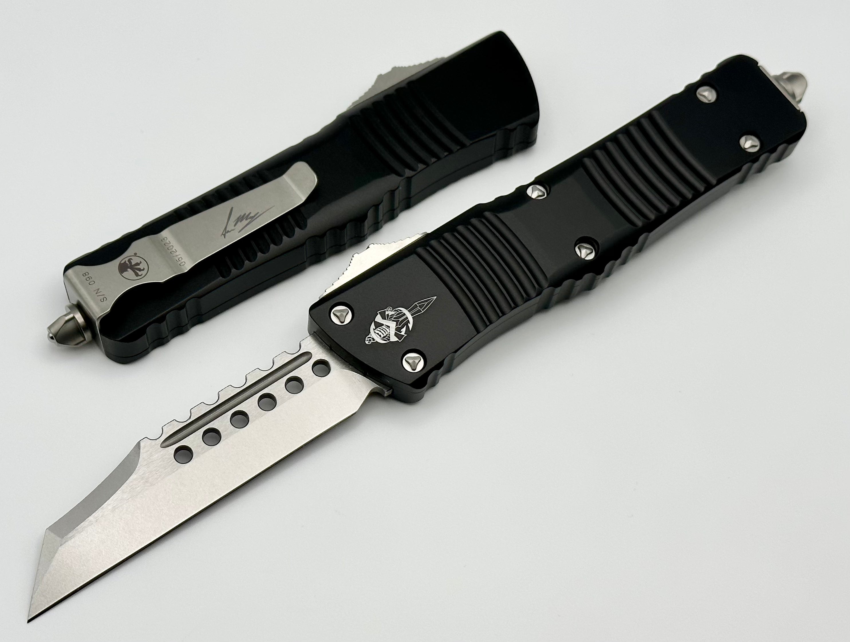 Microtech Combat Troodon Warhound Stonewash - Ultimate Tactical OTF Knife