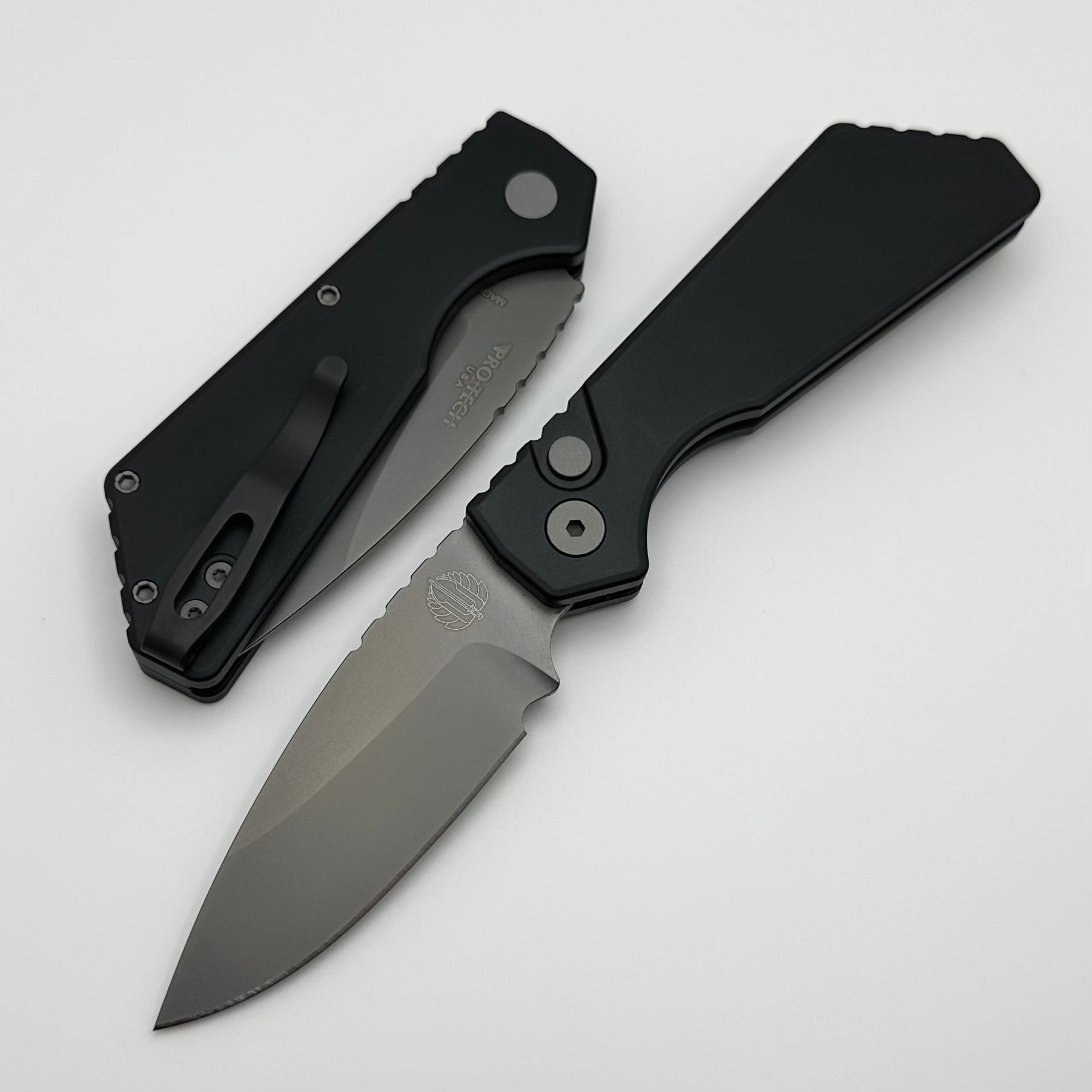 Ultimate Pro-Tech PT Plus Knife - Black Aluminum Handle with Smokey Gray DLC MagnaCut Blade