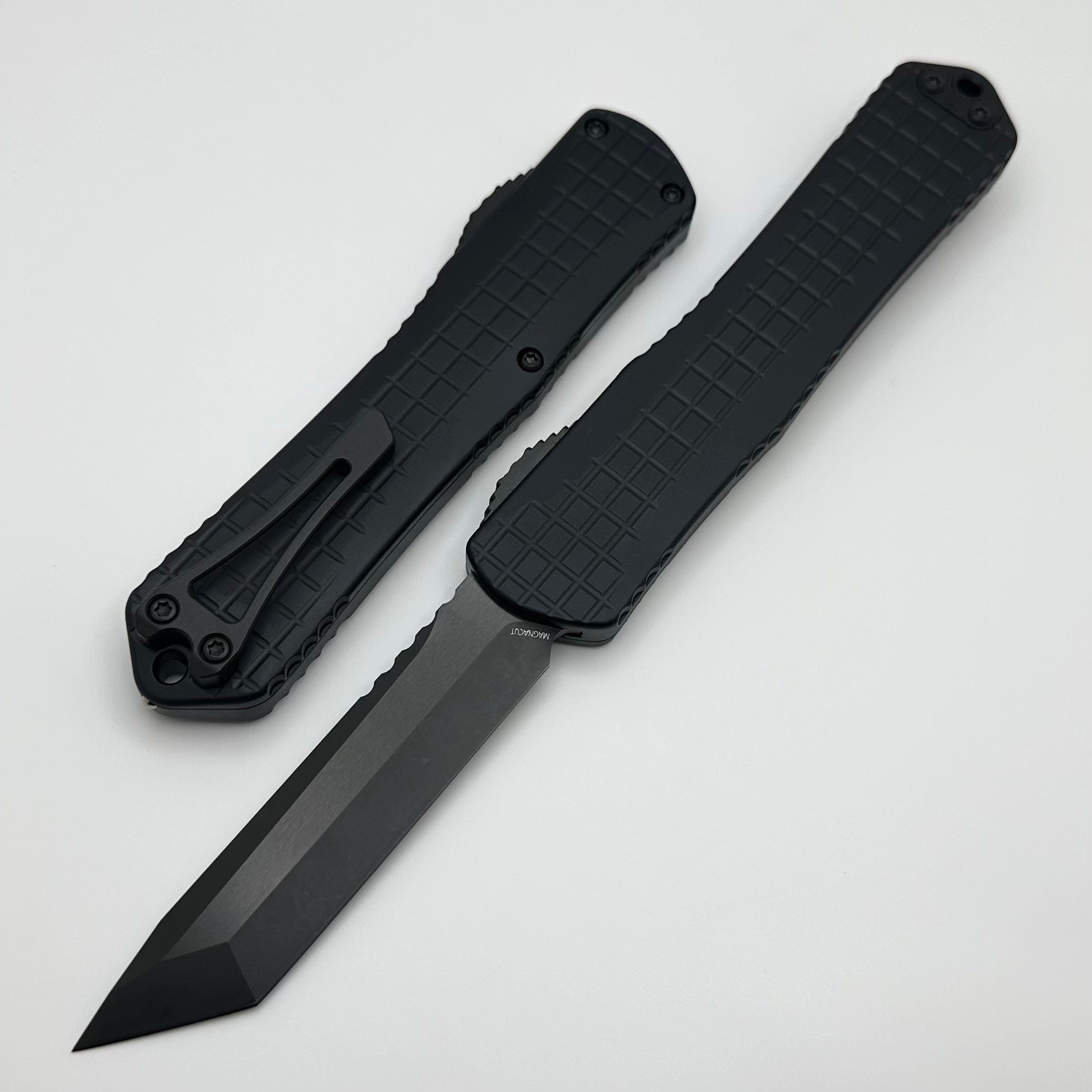 Heretic Knives Manticore X Premium Tactical OTF Knife with DLC Tanto Blade