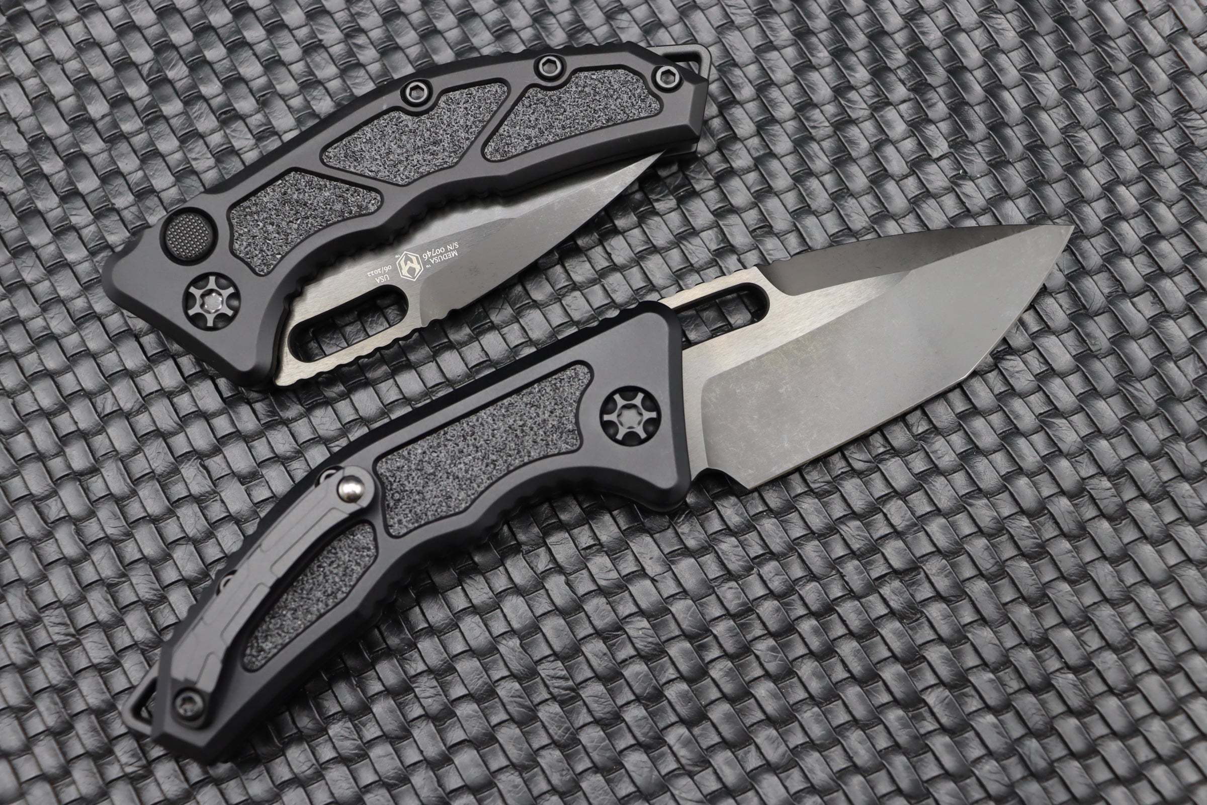 Heretic Knives Premium Medusa Tanto Tactical Black DLC