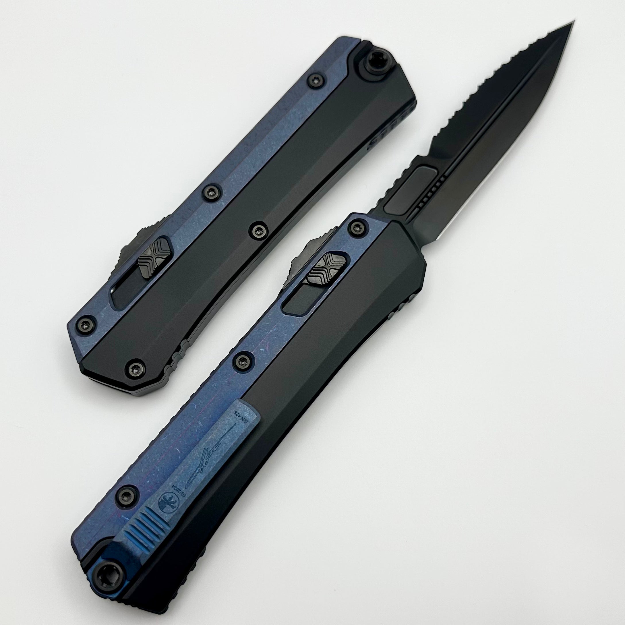 Microtech Glykon Premium DLC Bayonet with Blurple Accents - Signature Series 184-2DLCBP