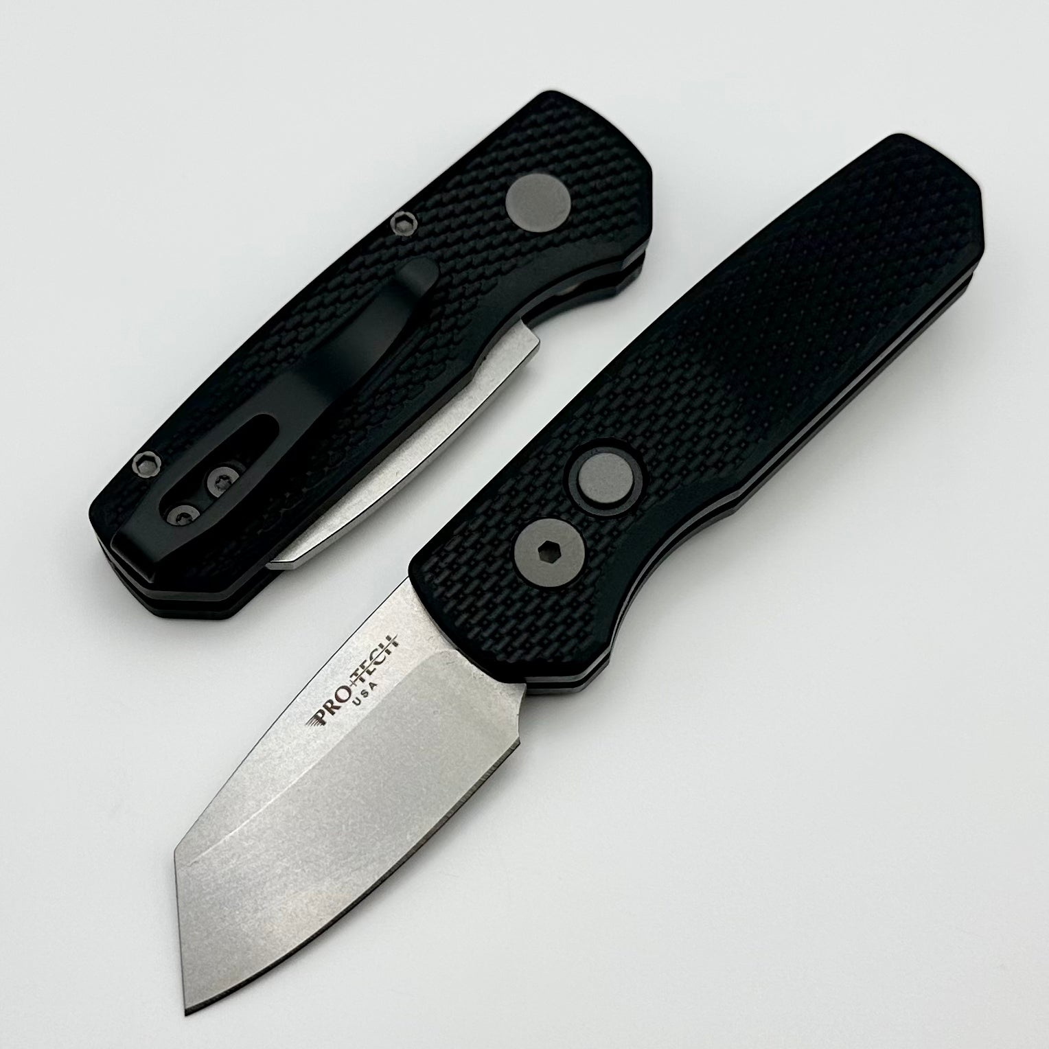 Pro-Tech Runt 5 Ultimate EDC Knife - Black Textured Handle & Stonewash MagnaCut Reverse Tanto