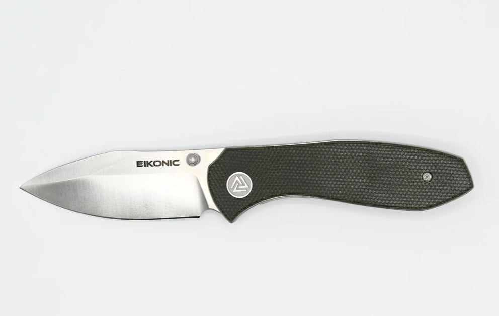 Eikonic Kasador Hunting Knife - Premium D2 Steel & Olive Canvas Micarta