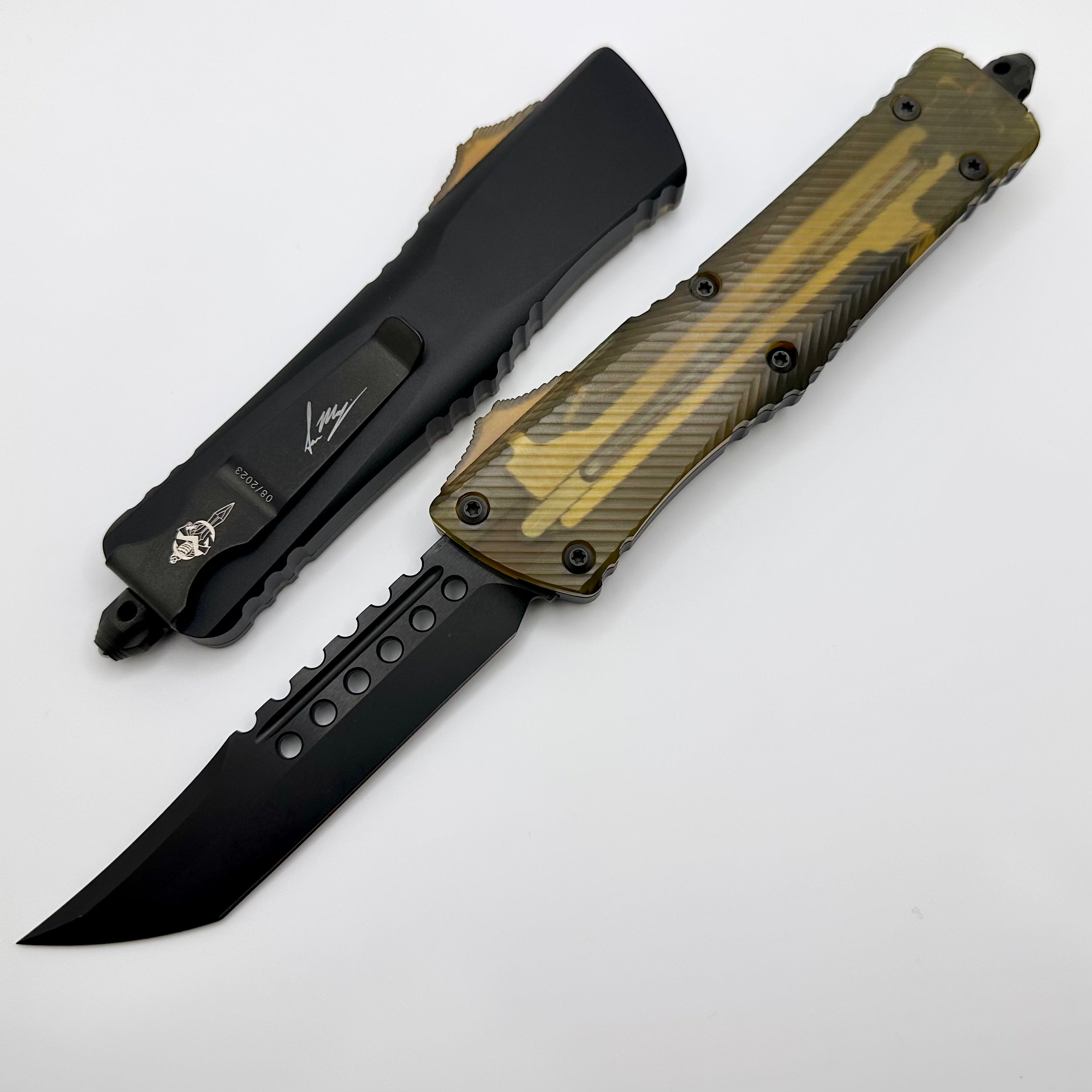 Microtech Combat Troodon DLC Hellhound - Premium Tactical Knife with Fluted Ultem Handle