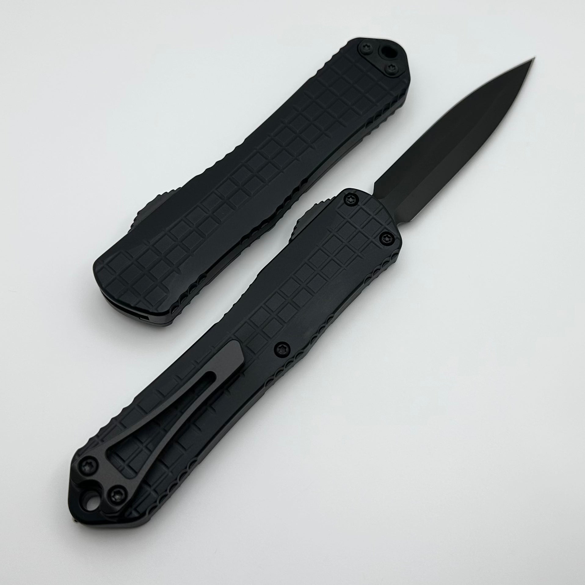 Heretic Knives Manticore E Black Tactical OTF Knife - DLC MagnaCut Blade