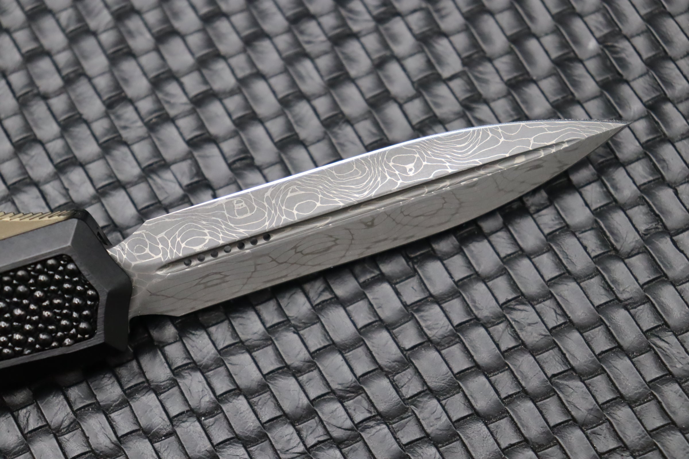 Premium Marfione Makora II Vegas Forge Vines & Roses Damascus Knife - Ultimate Edition