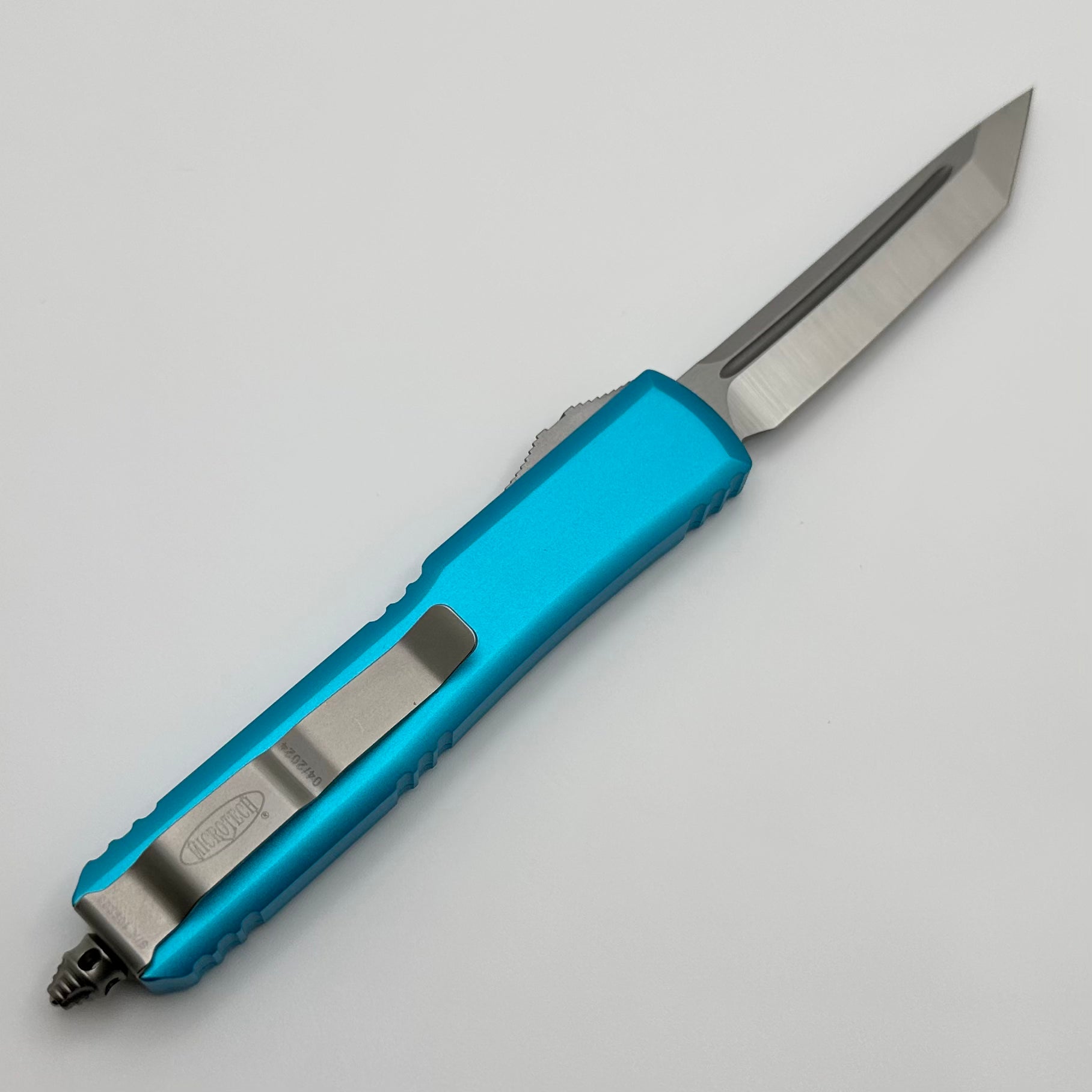 Microtech Ultratech Tanto Satin Standard & Turquoise - Premium Tactical OTF Knife