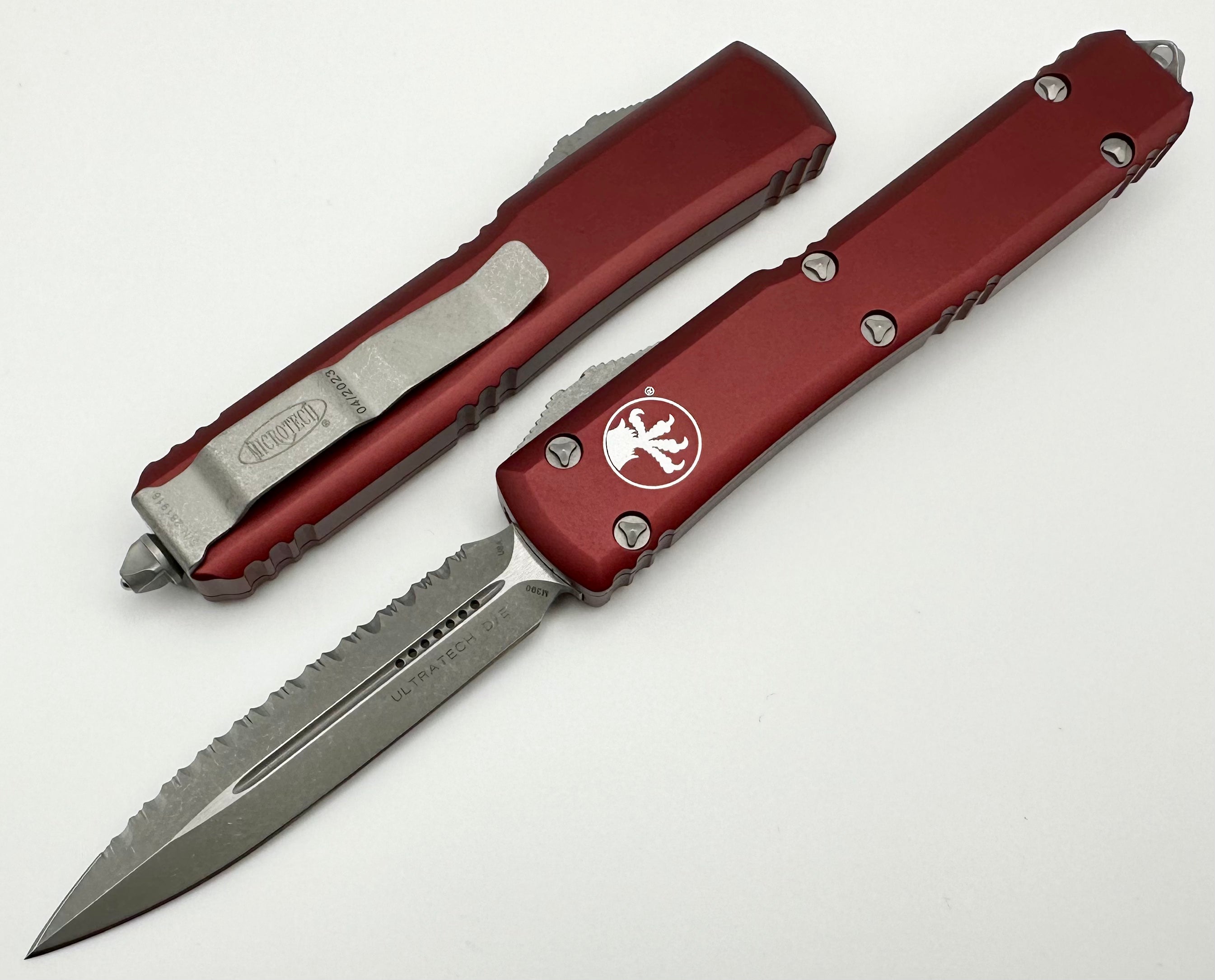 Premium Microtech Ultratech D/E Apocalyptic Full Serrated & Merlot 122-12APMR - Ultimate Tactical Knife