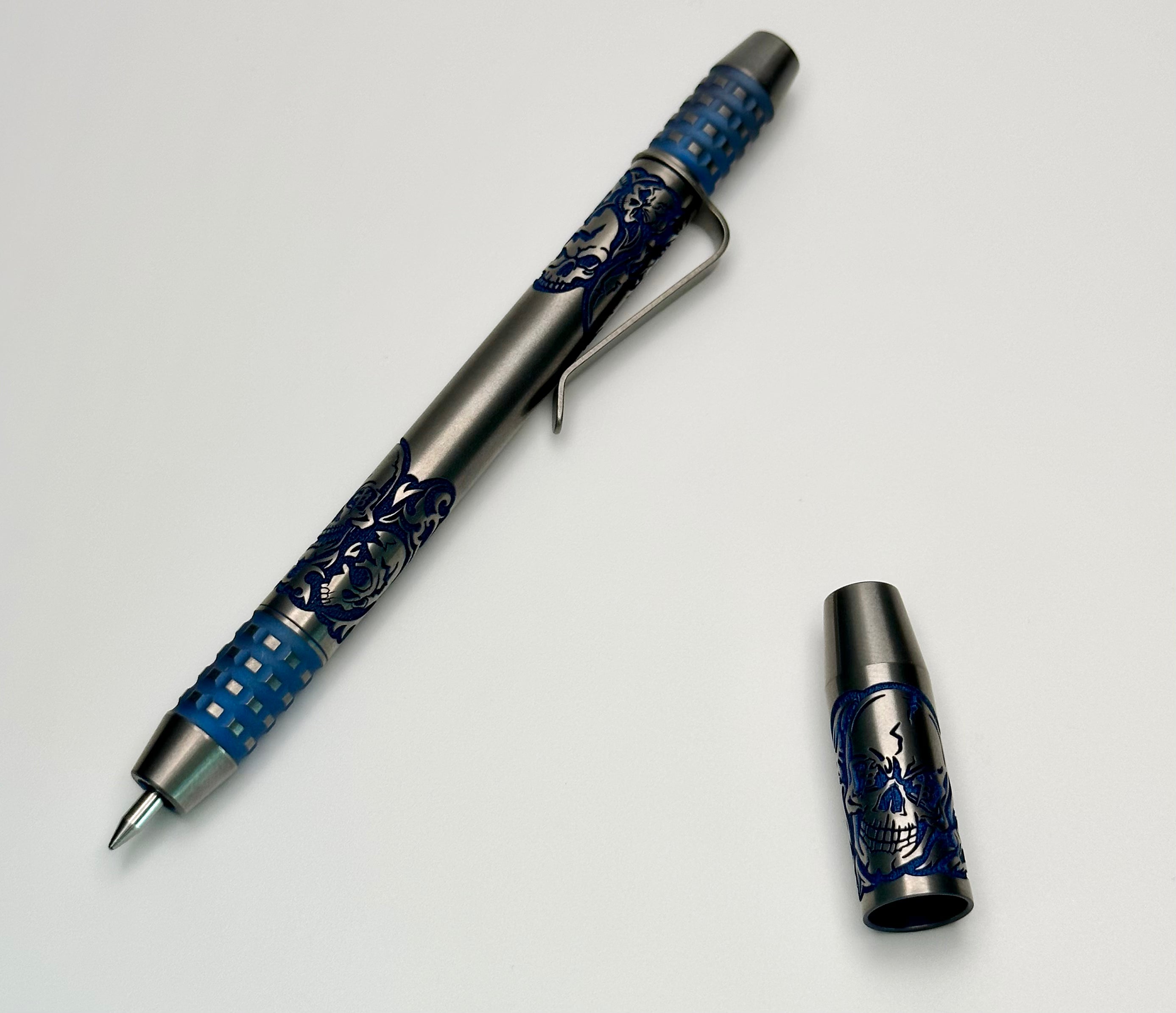 Borka Ti2Design Ultimate TechLiner Grid Skulls Pen - Burnished Shorty 5