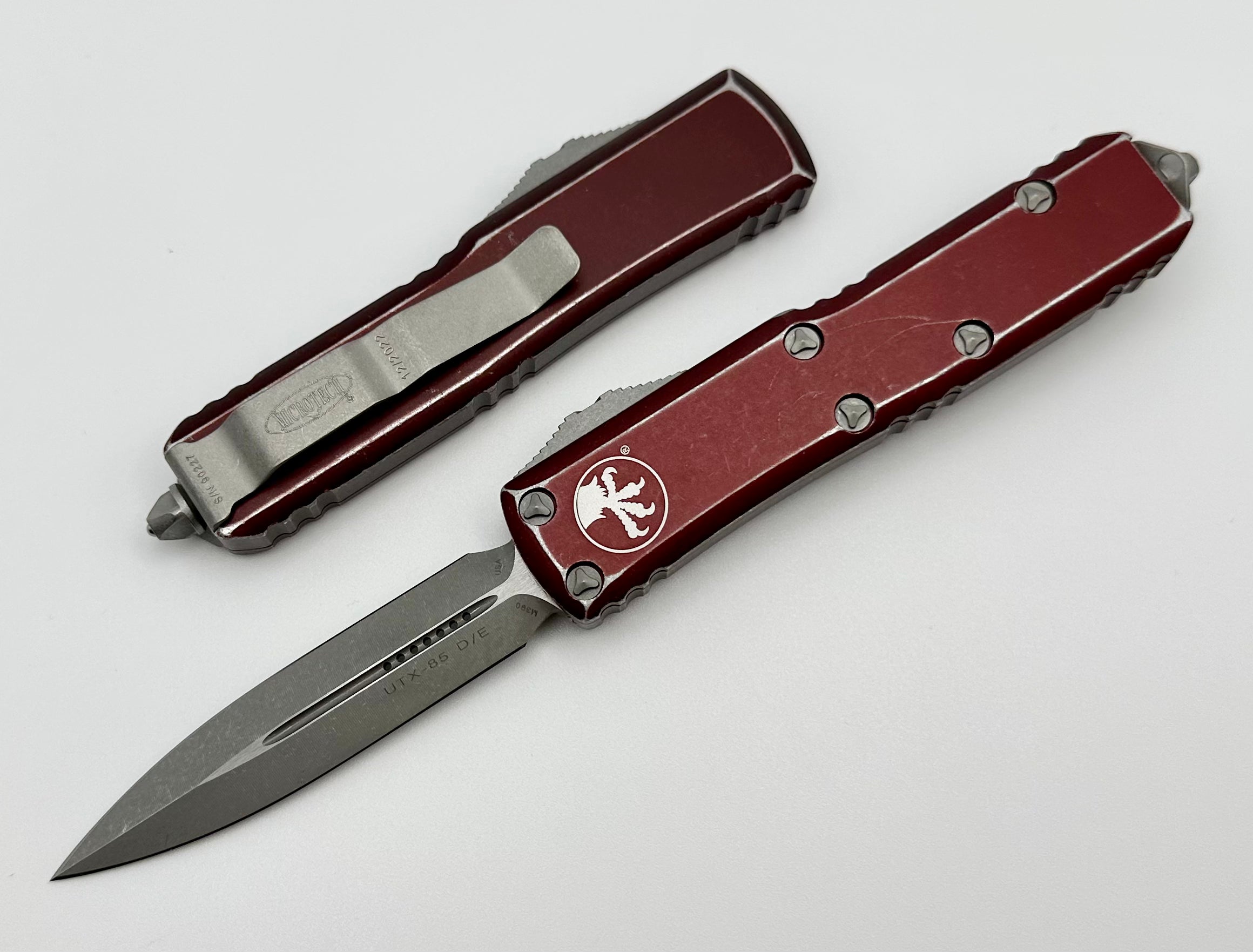 Premium Microtech UTX-85 Double Edge Tactical Knife - Distressed Merlot Edition