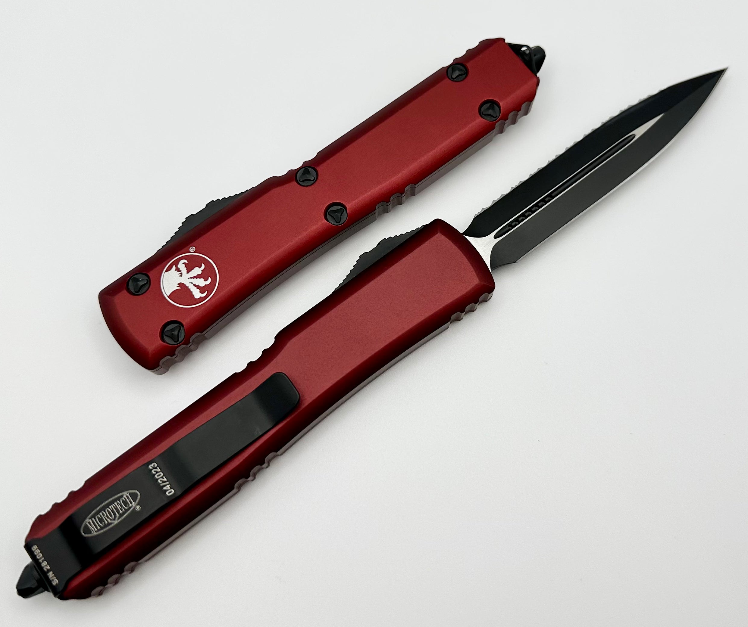 Microtech Ultratech Premium Double Edge Knife - Black Full Serrated & Merlot Finish