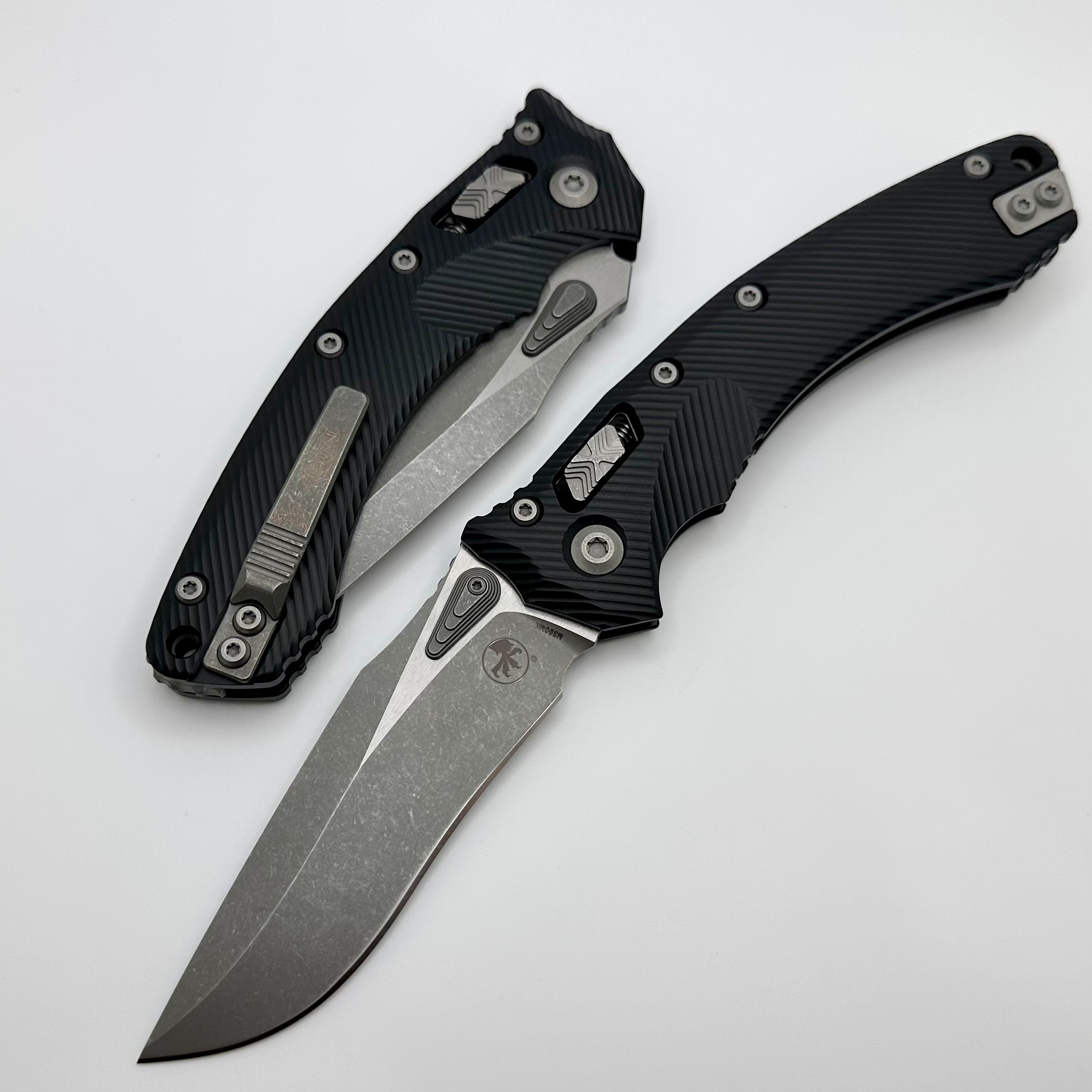 Premium Microtech Amphibian RAM LOK Knife - Black Fluted Aluminum & Apocalyptic M390MK Blade