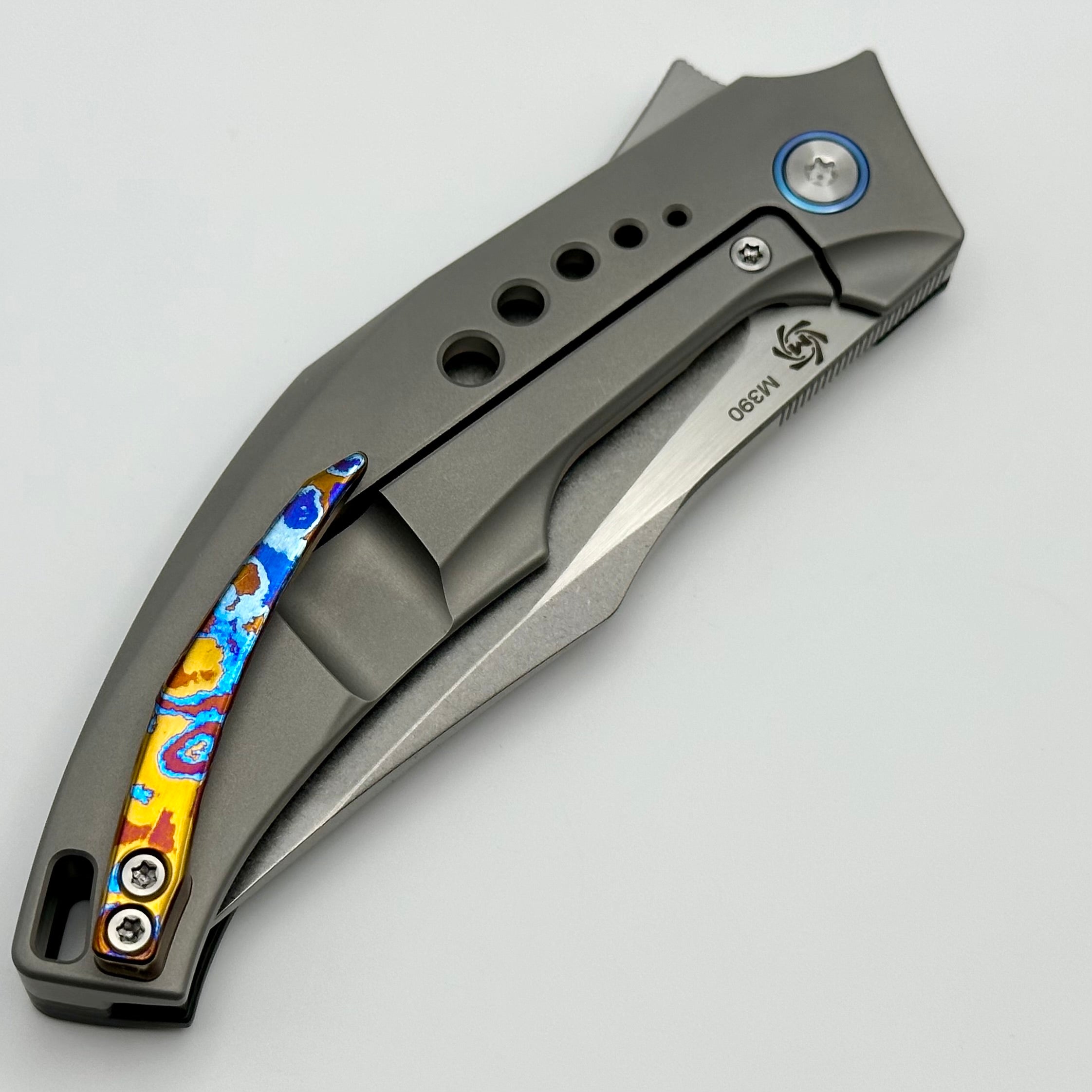 Premium Tashi SOS Folding Knife - M390 Steel & Carbon Fiber/Titanium Handle with Timascus Clip