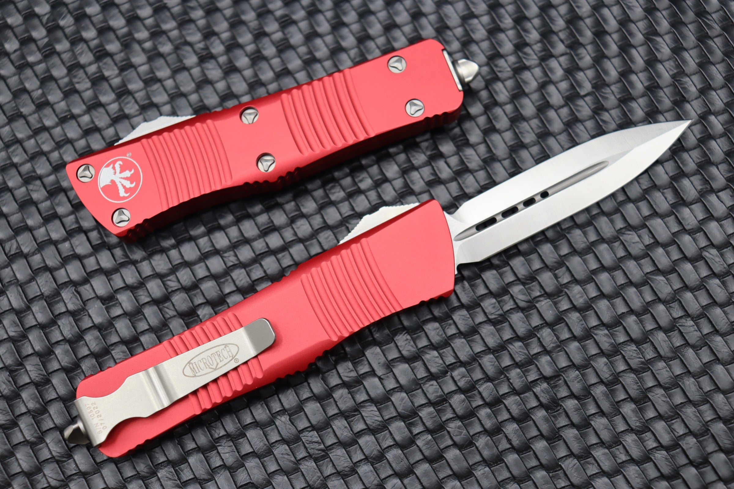 Microtech Troodon Satin Standard Double Edge & Red 138-4RD | Premium Compact OTF Knife