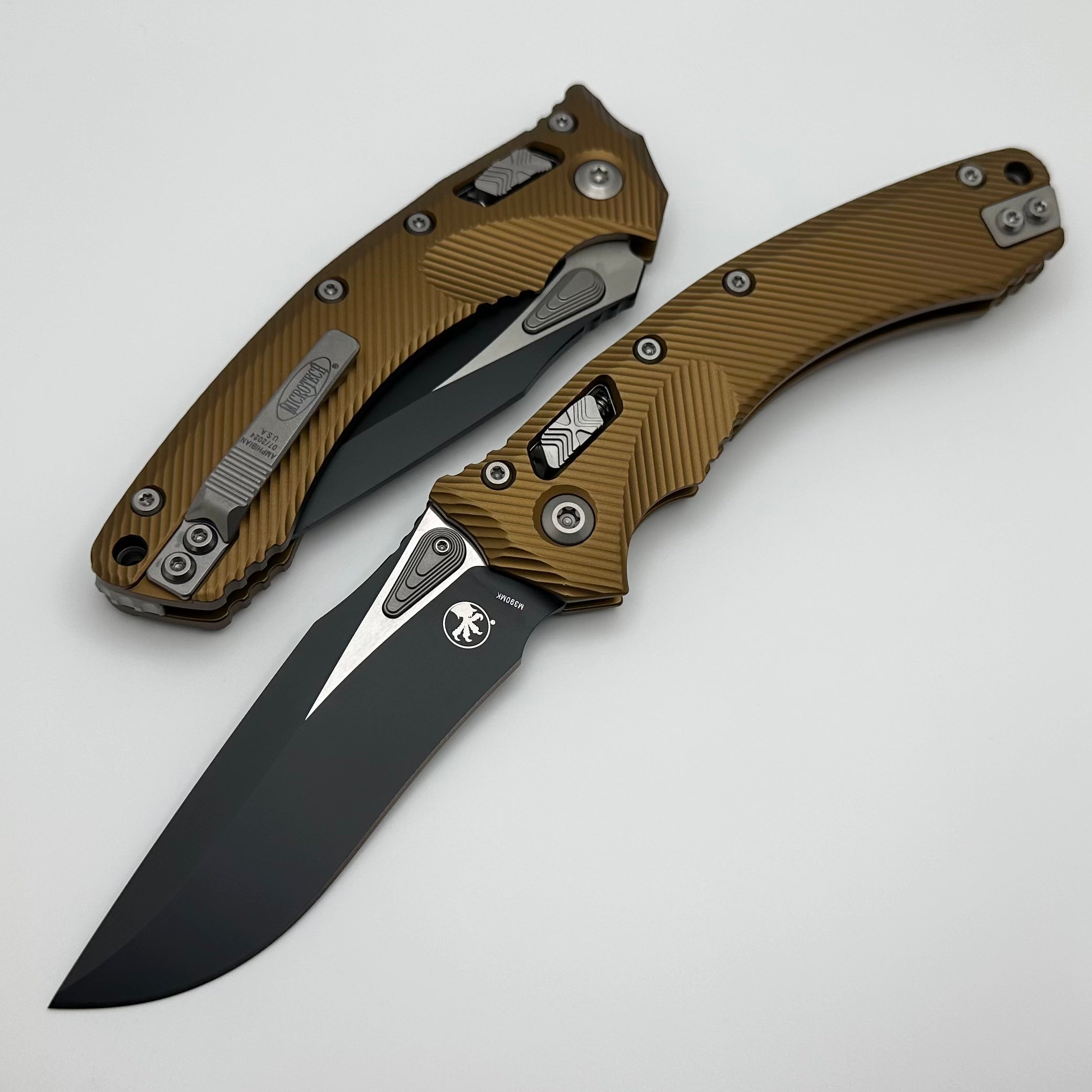 Microtech Amphibian RAM LOK Tan Fluted Aluminum & Black M390MK - Ultimate Tactical Knife