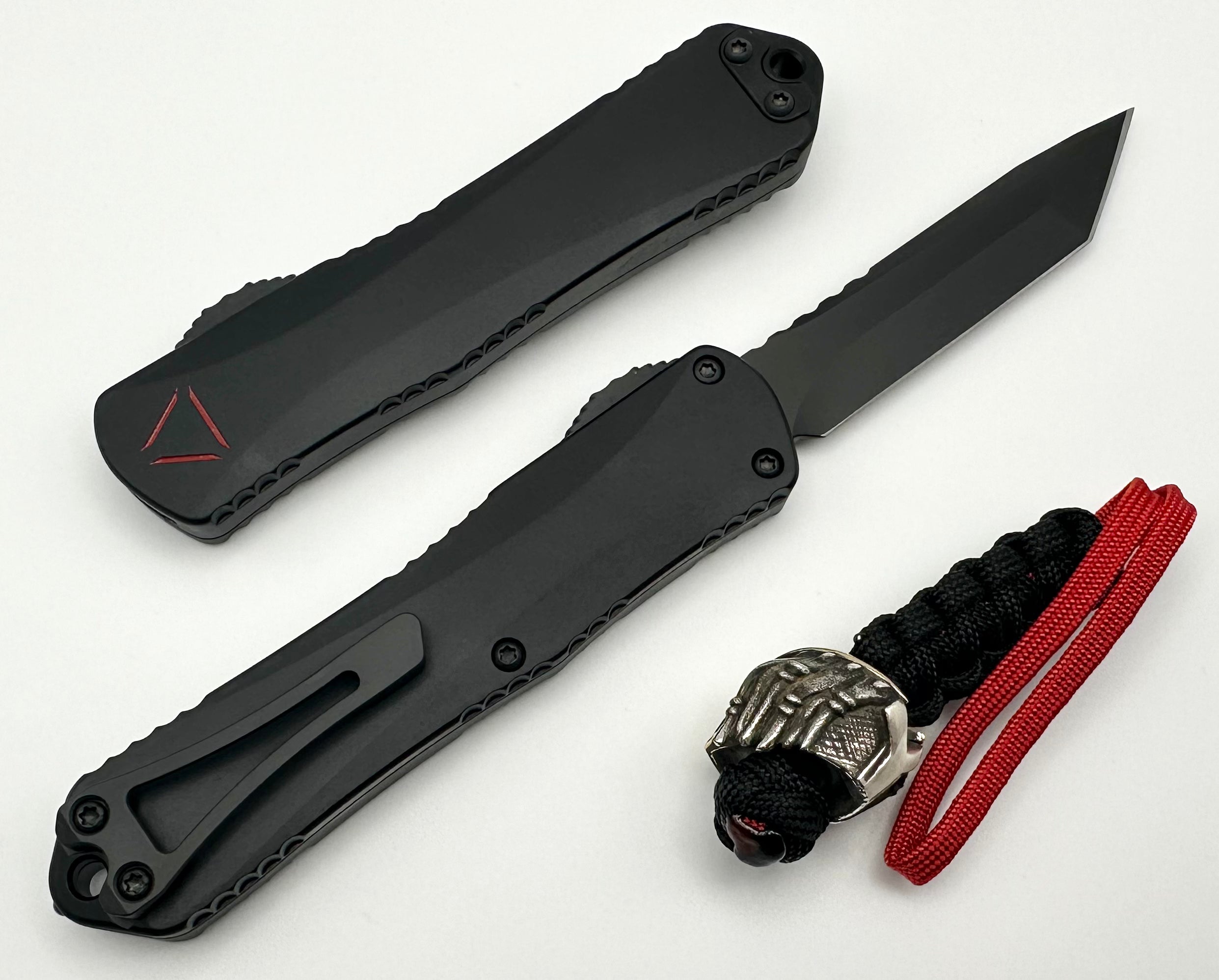 Heretic Knives Manticore E Black Predator - Ultimate Tactical OTF Knife with Red Reticle & Tanto MagnaCut Blade