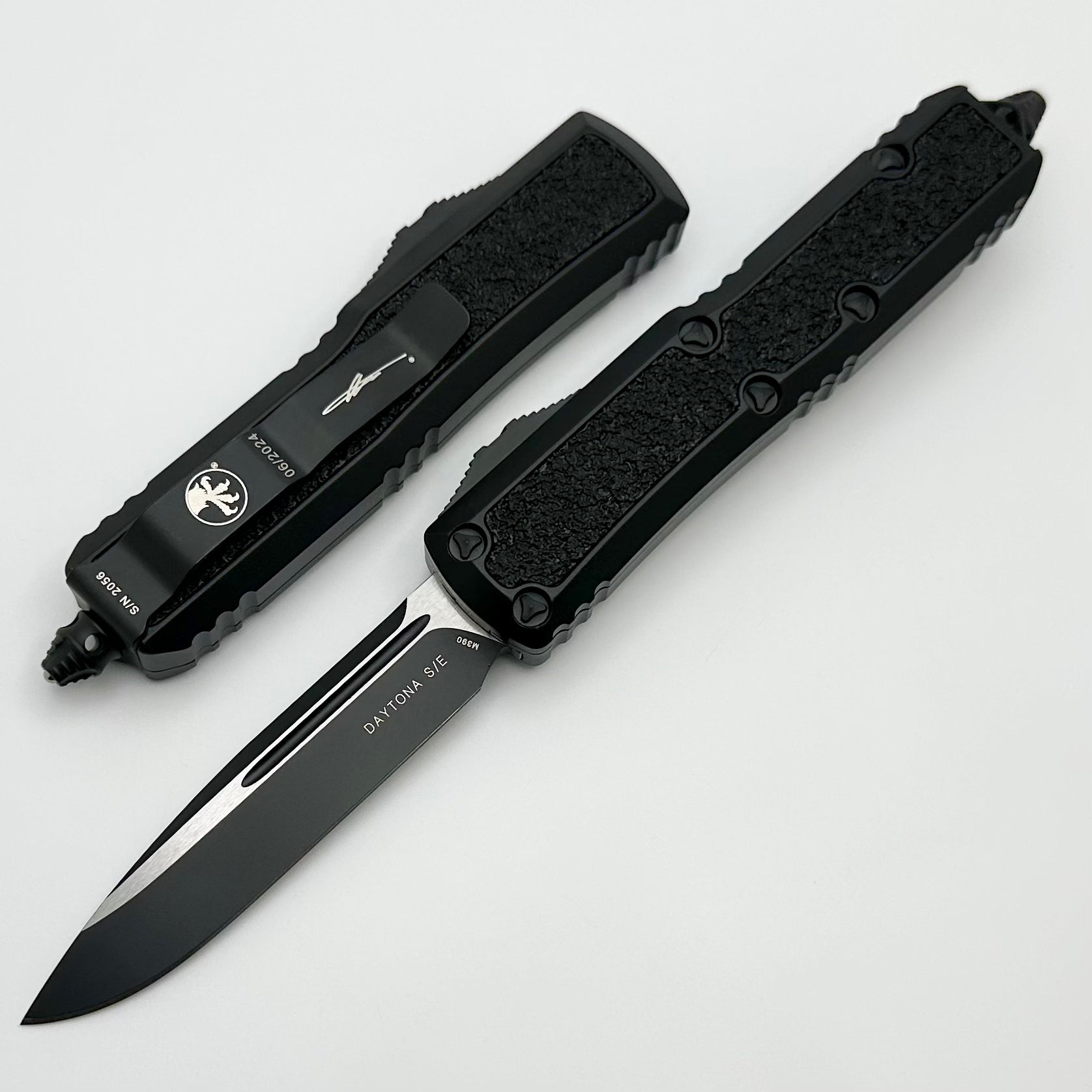 Microtech Daytona Tactical Knife - Premium Black Single Edge with Grip Inlays