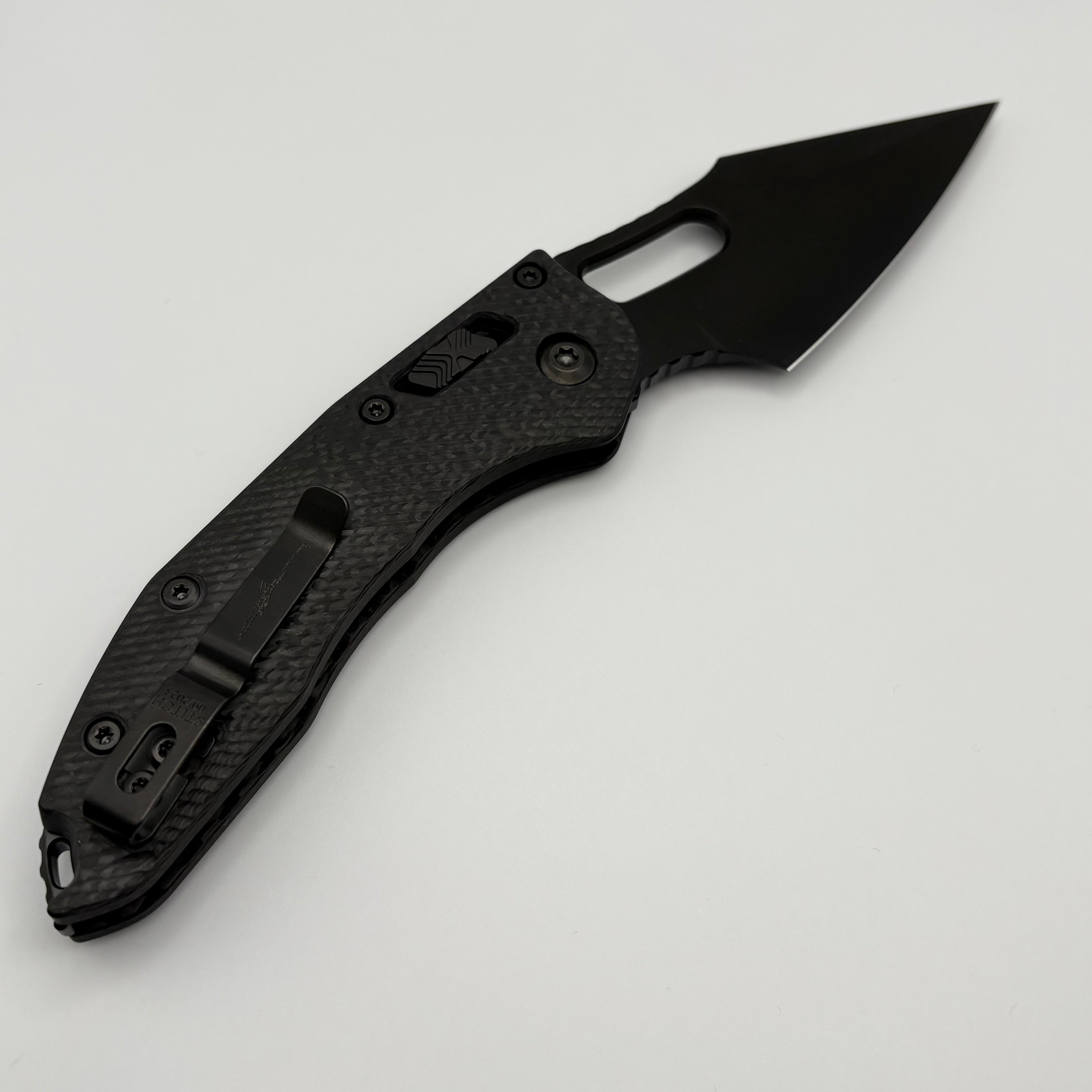 Premium Pre-Owned Microtech Stitch RAM LOK Knife - Carbon Fiber Handle, M390MK Blade