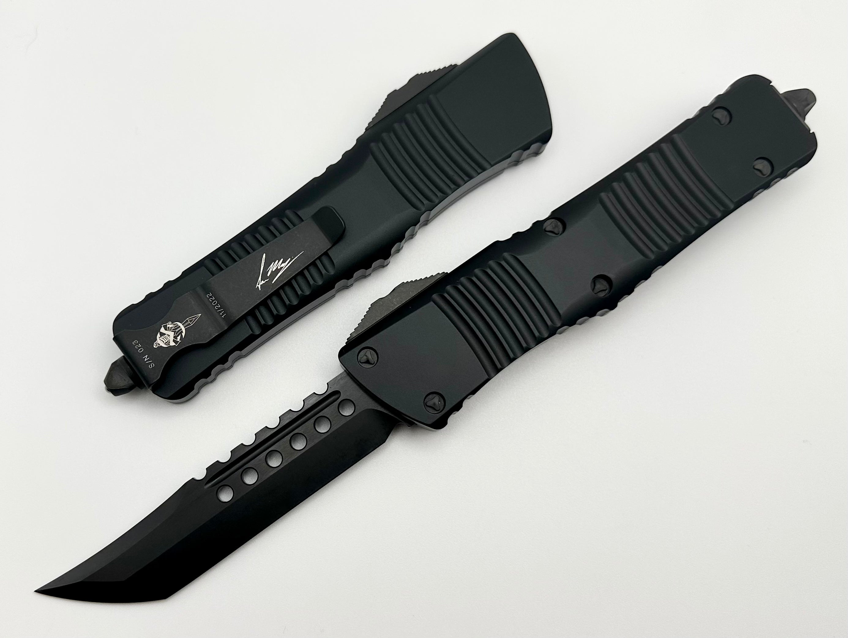 Microtech Combat Troodon DLC Hellhound Signature Series - Ultimate Tactical OTF Knife