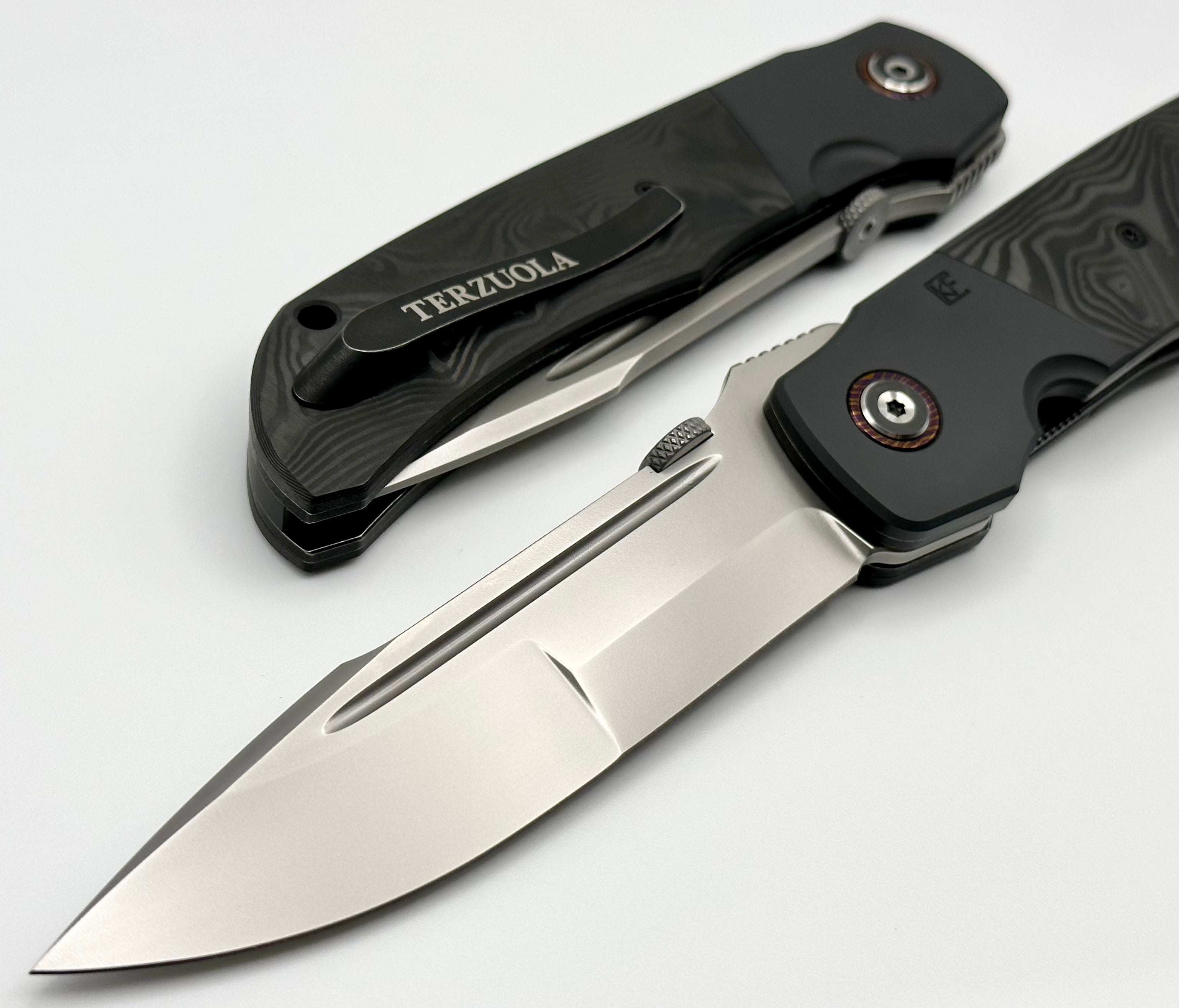 Premium Custom Knife Factory Eagle Rock: Black Carbon Fiber & S90V Steel