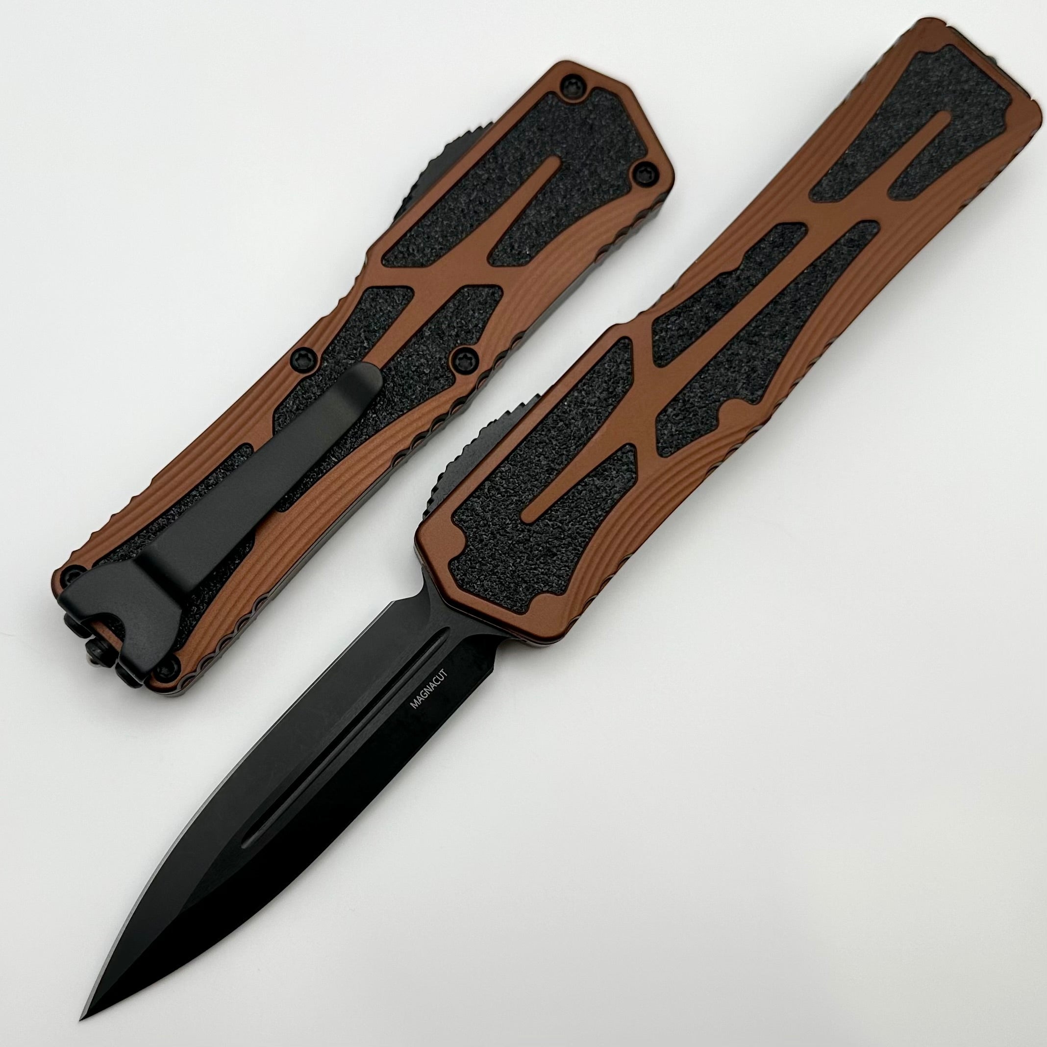 Ultimate Heretic Knives Colossus: Premium DLC Magnacut Blade & Root Beer Handle