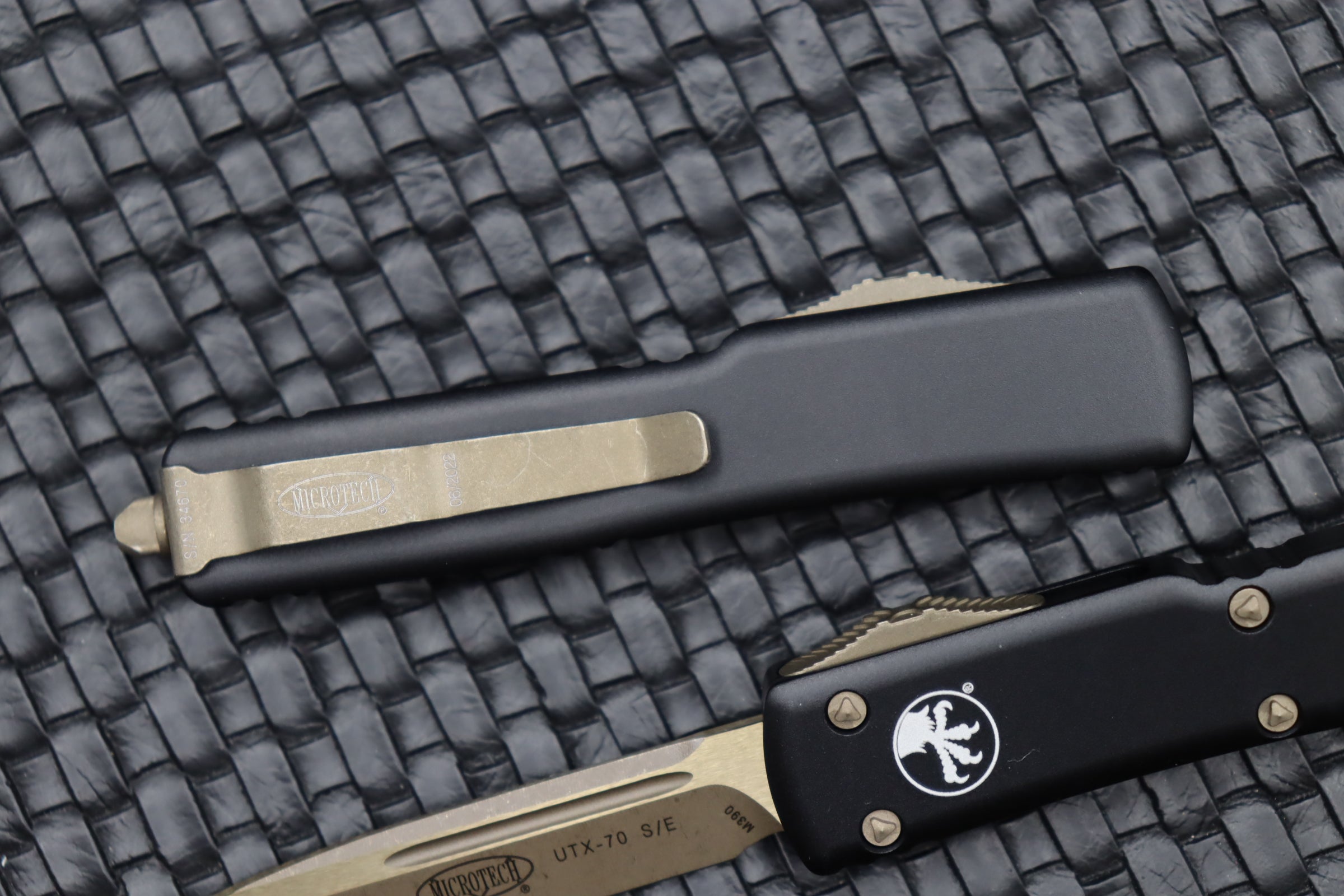 Microtech UTX-70 Single Edge Bronze Apocalyptic - Compact Precision Knife