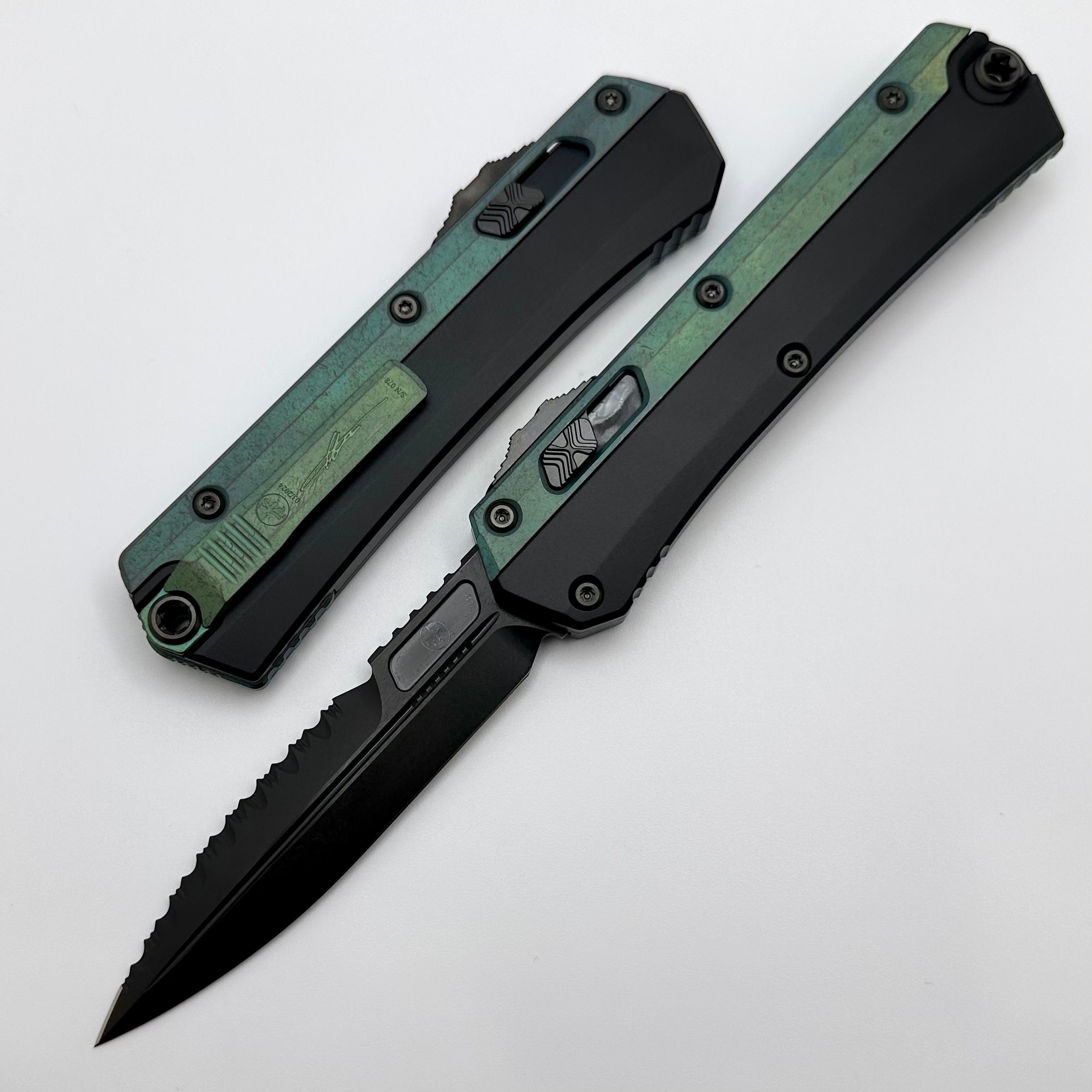 Microtech Glykon Signature Series: DLC Bayonet with Antique Green Accents