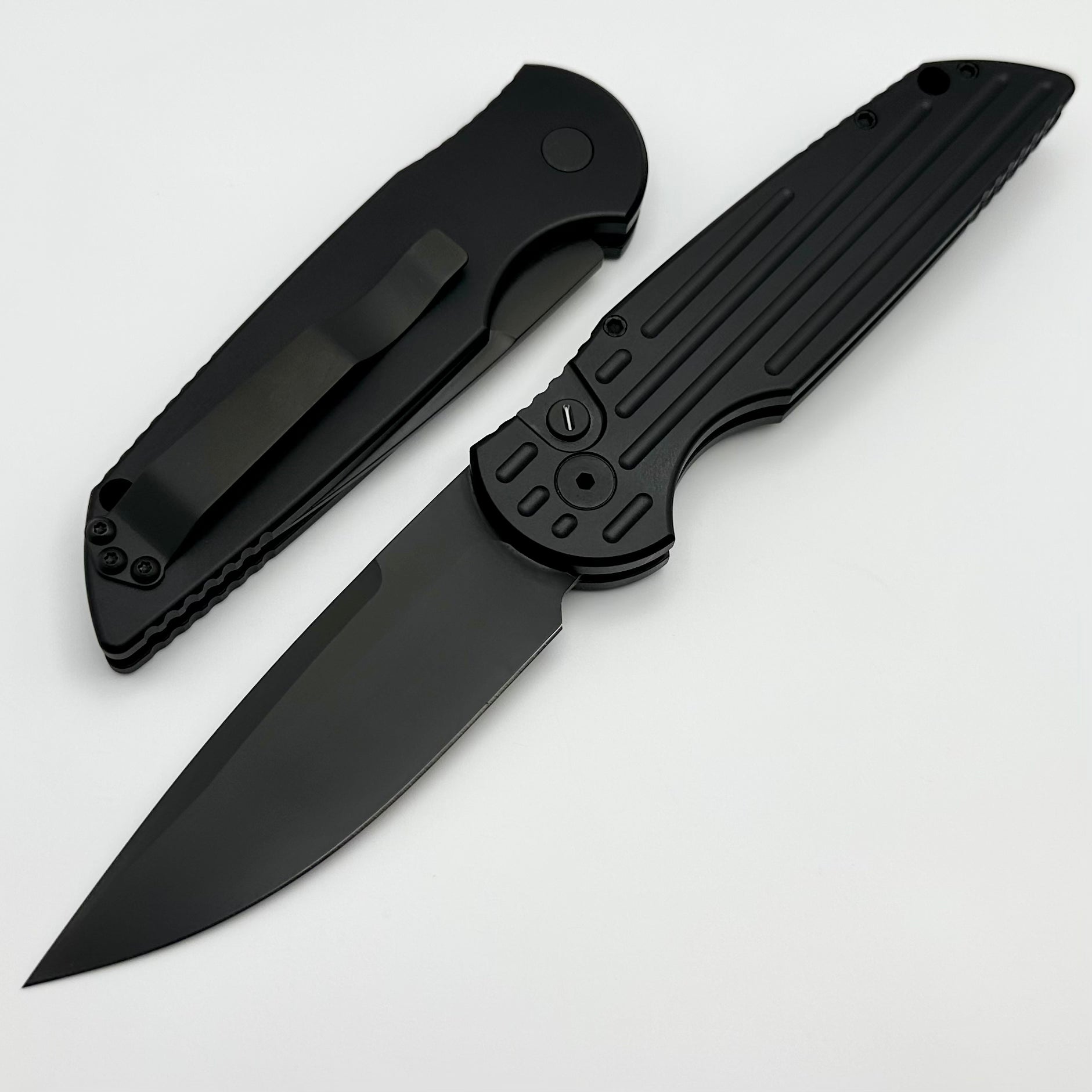 Pro-Tech TR-3 SWAT Operator: Premium Tactical Knife with Tritium Inlay