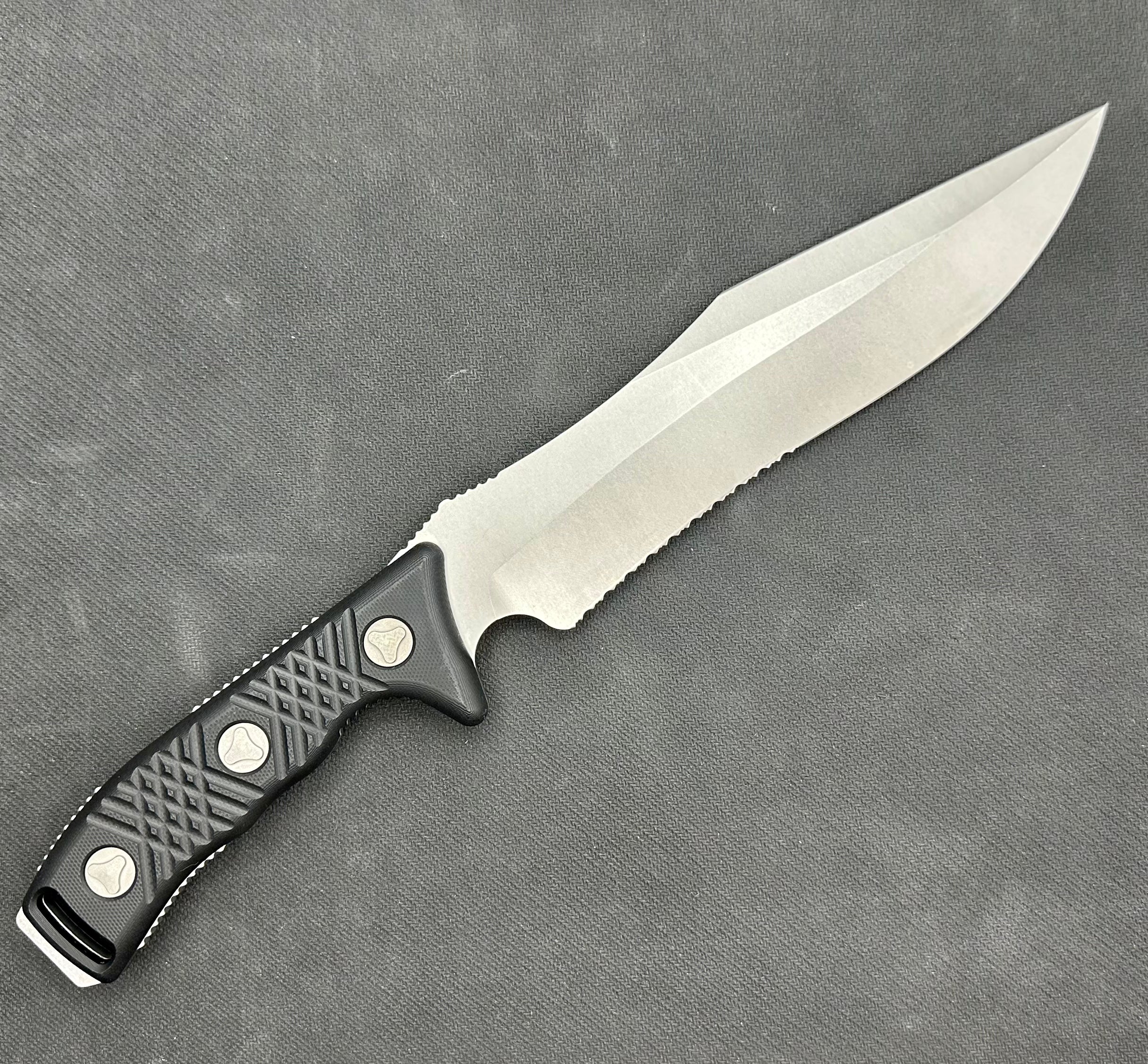 Microtech Arbiter Stonewash Premium Fixed Blade Knife - Ultimate Outdoor Tool