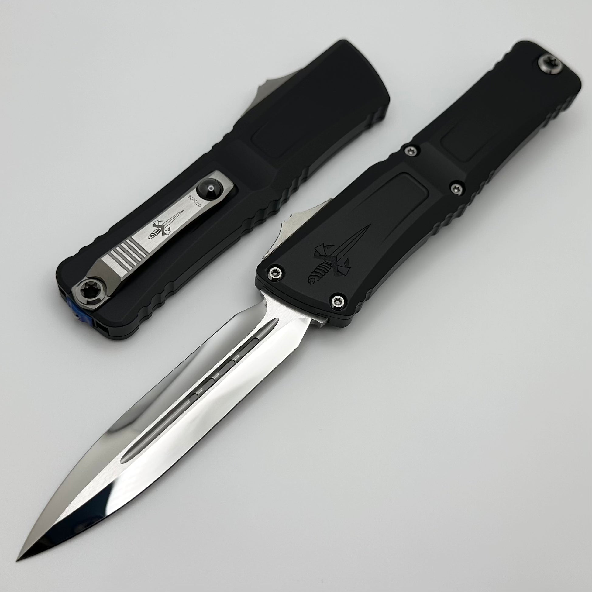 Marfione Custom Knives Ultimate Combat Troodon LT Gen III - Mirror Polished D/E with Black Handle & Blue Anodized Breaker