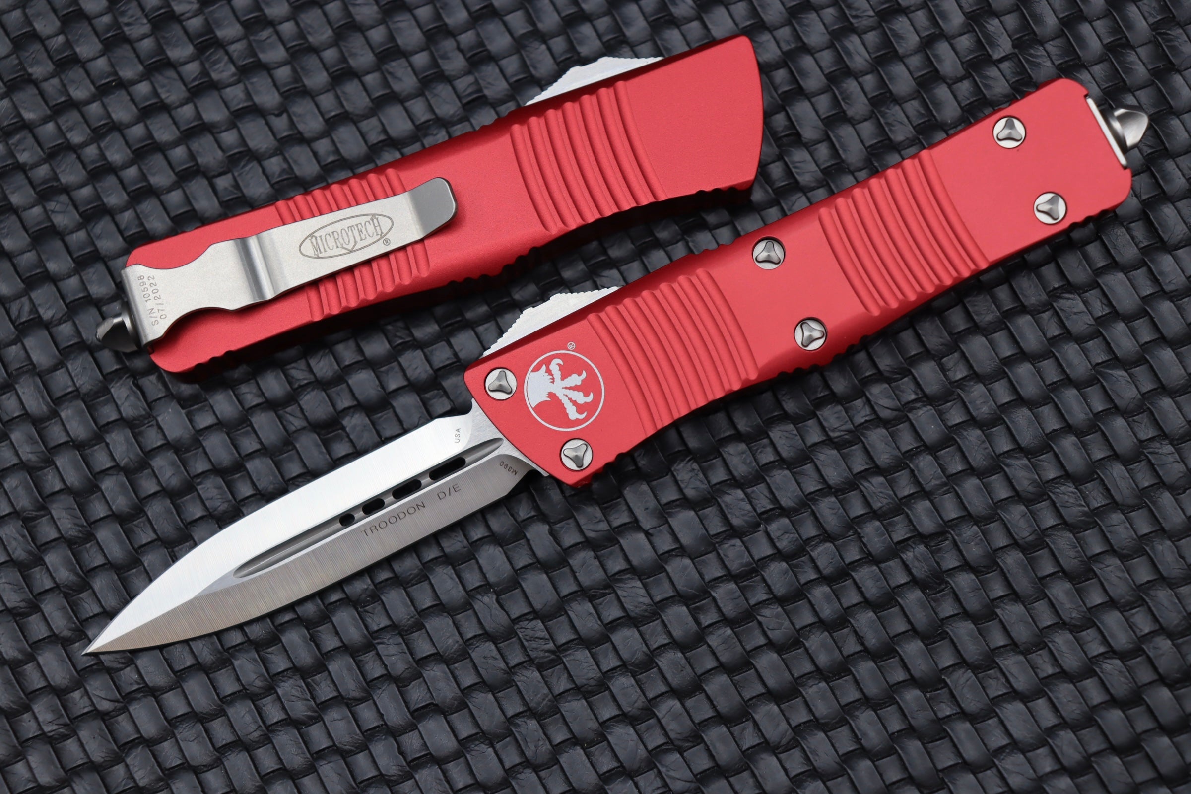 Microtech Troodon Satin Standard Double Edge & Red 138-4RD | Premium Compact OTF Knife