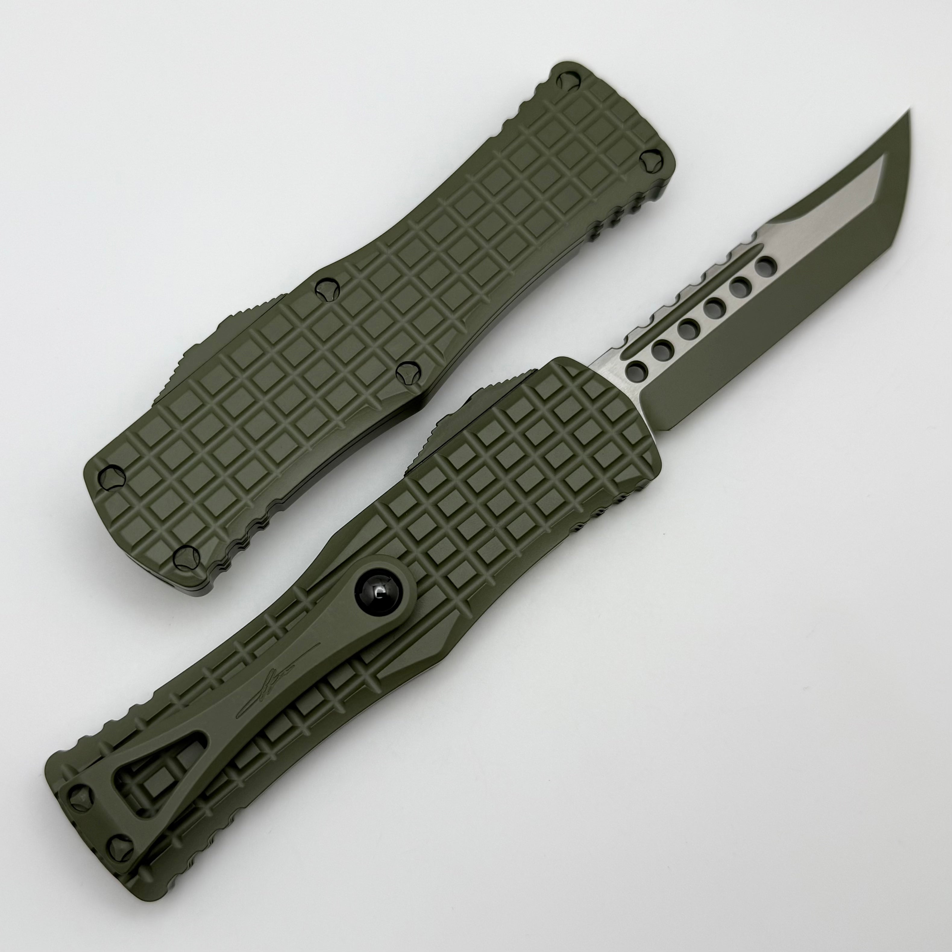 Premium Microtech Hera Frag Hellhound Tactical Knife - Forest Green Cerakote Signature Series