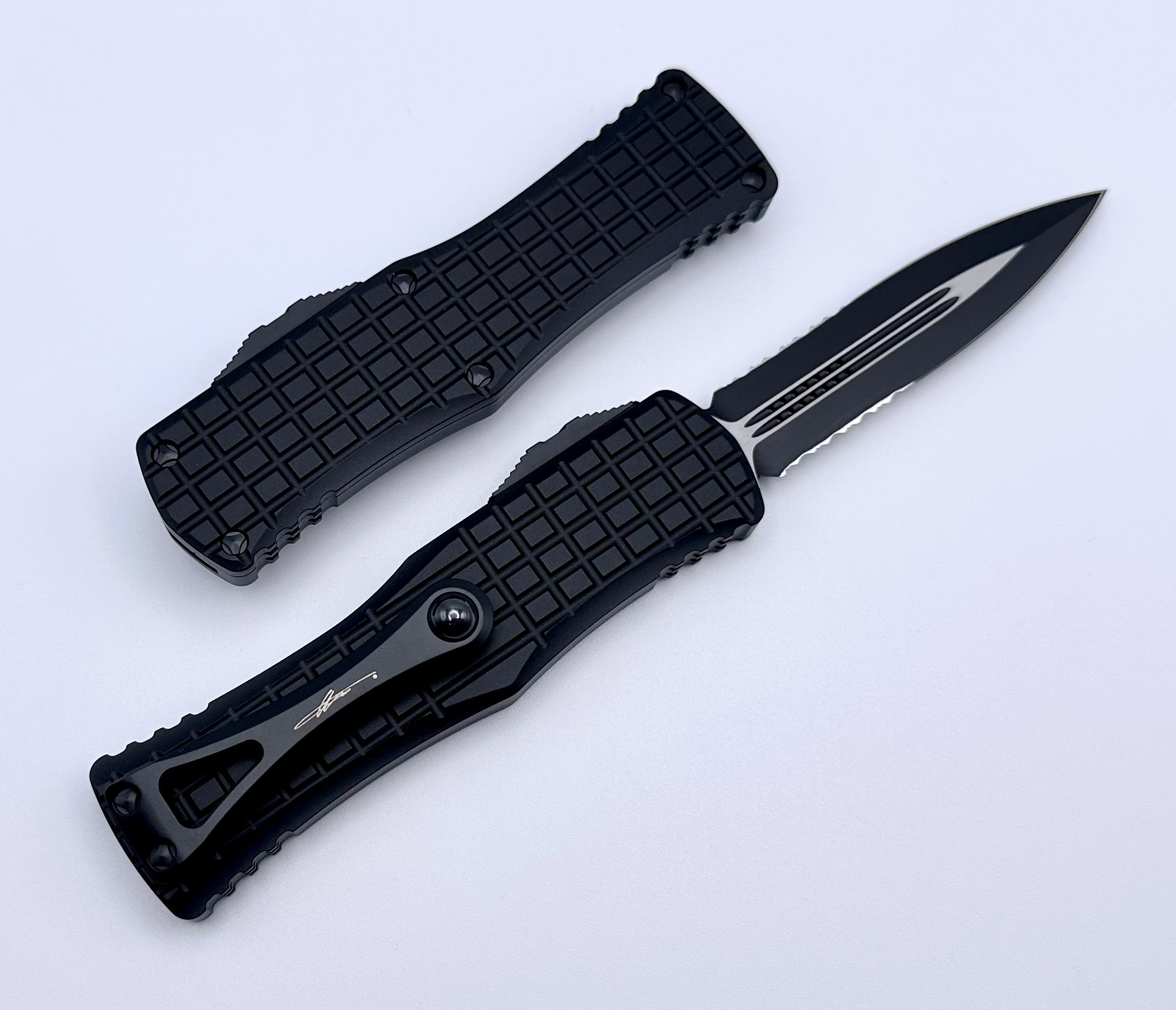 Microtech Hera Frag Double Edge Tactical Knife - Premium M390 Steel, Aluminum Handle