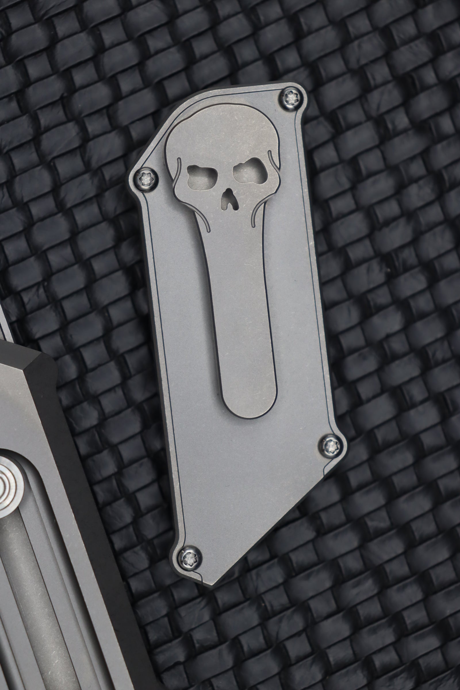 Chaves Knives Gen 2 Titanium C.H.U.B Stonewash – Premium Utility Blade