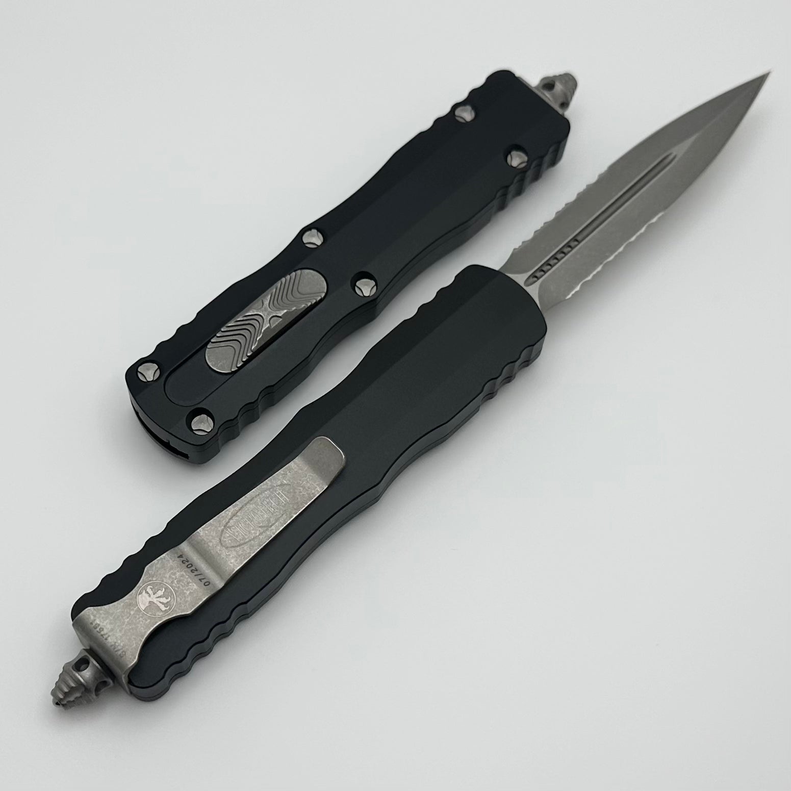 Microtech Dirac Ultimate Double Edge OTF Knife - Apocalyptic Finish with Glass Breaker