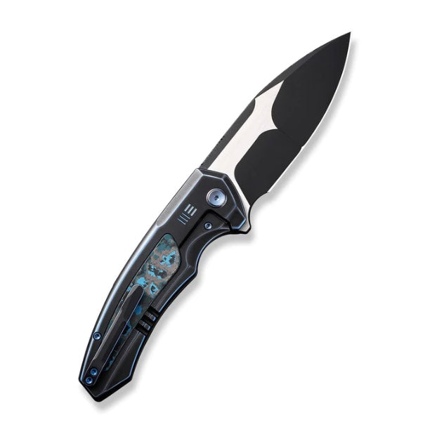 Premium We Knife Hyperactive Flipper - Titanium Handle with Arctic Storm Fat Carbon & Vanax Blade