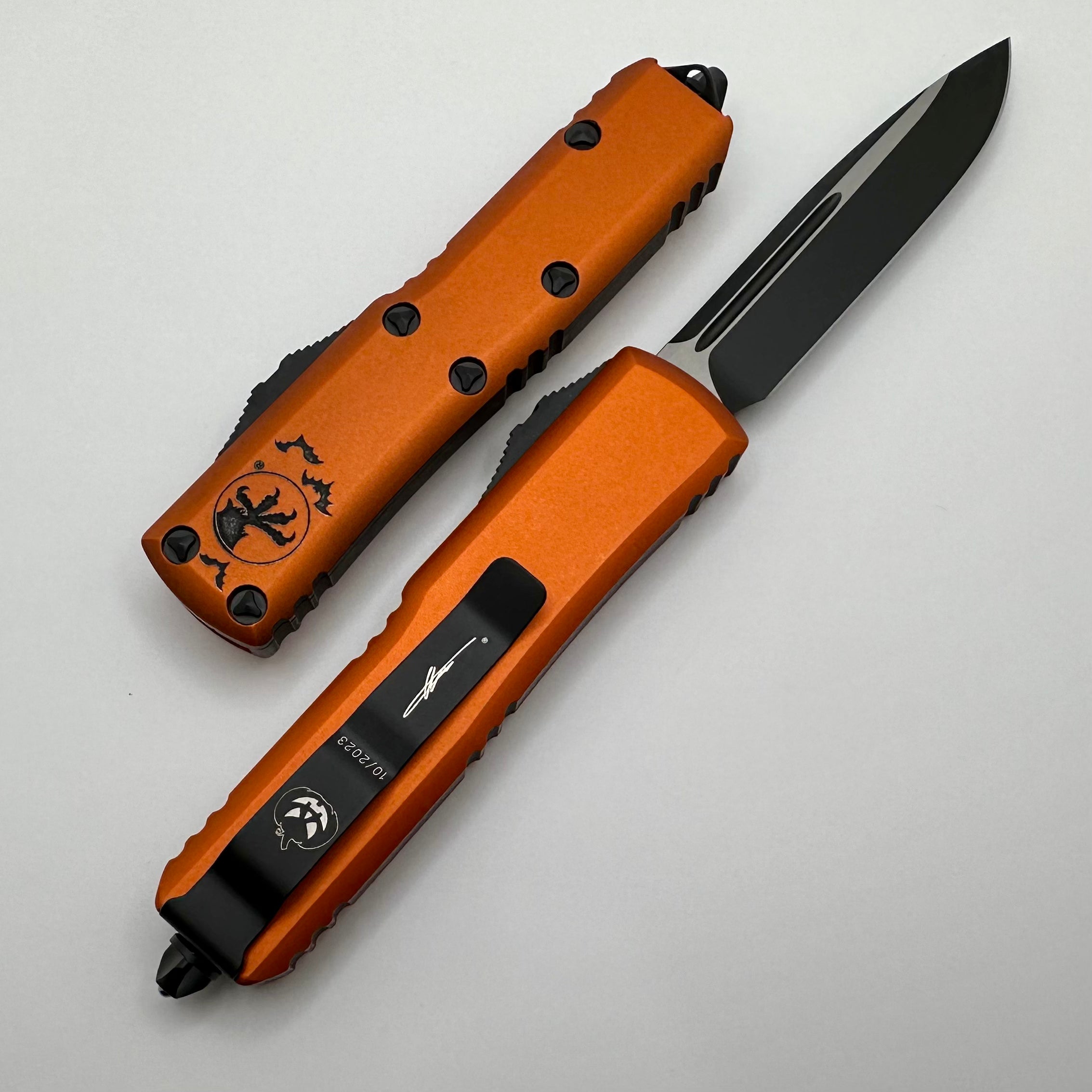 Microtech UTX-85 Halloween Orange Signature Series - Premium Everyday Carry Knife