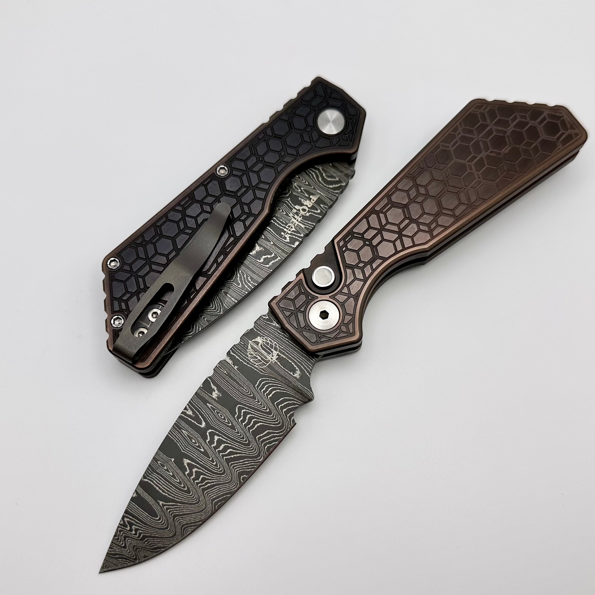 Ultimate Pro-Tech PT Plus Knife - Antique PVD Handle with Mother of Pearl Button & Nichols Damascus Blade 2023