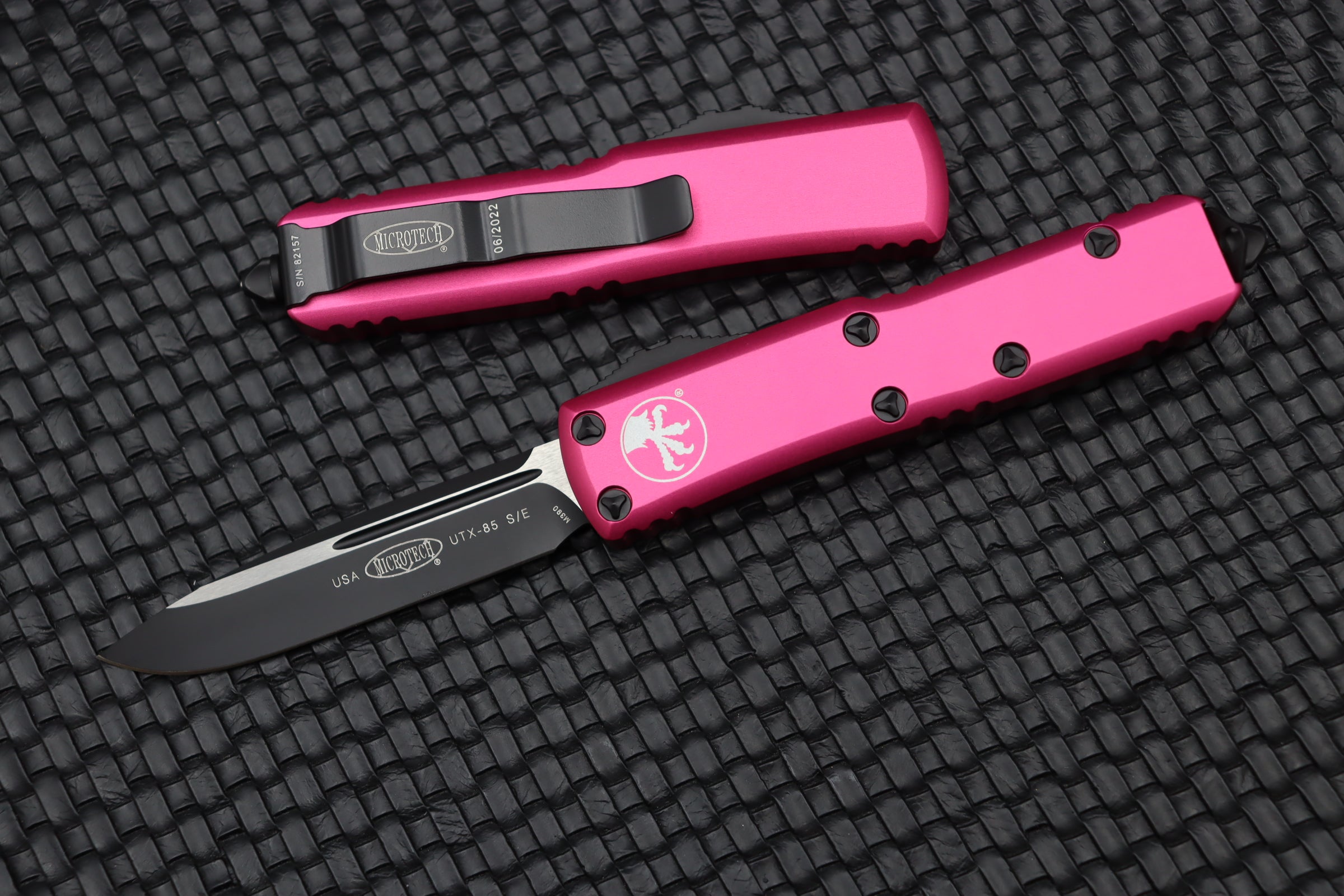 Microtech UTX-85 Premium EDC Knife - Black & Pink Edition