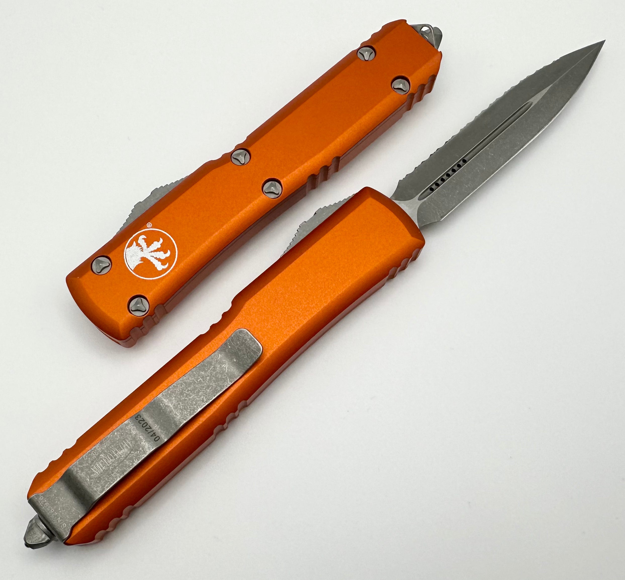 Microtech Ultratech Apocalyptic Full Serrated Orange - Ultimate Tactical Knife