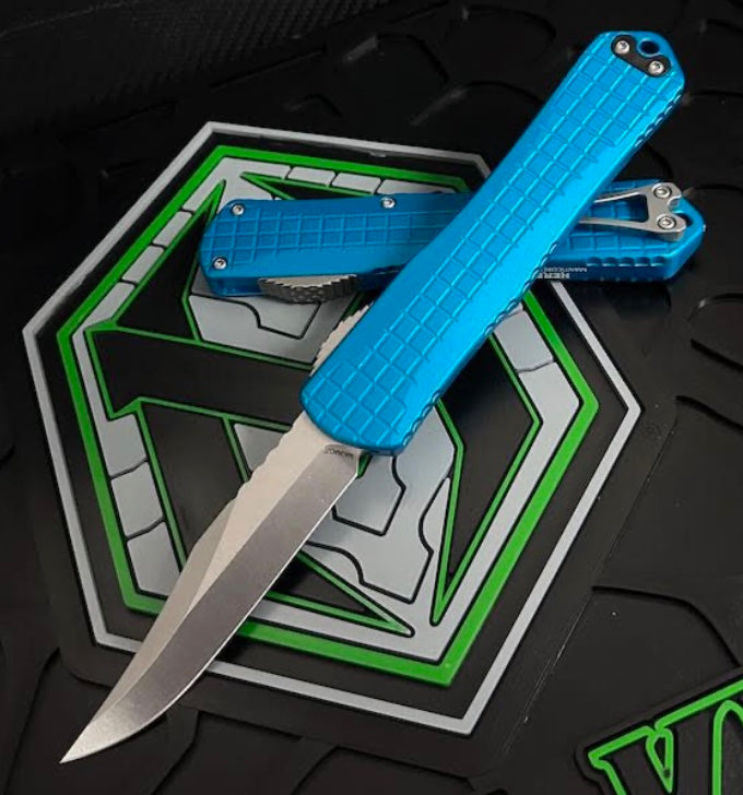 Heretic Knives Manticore X Ultimate OTF Knife - Turquoise Frag Handle & Stonewash Bowie MagnaCut