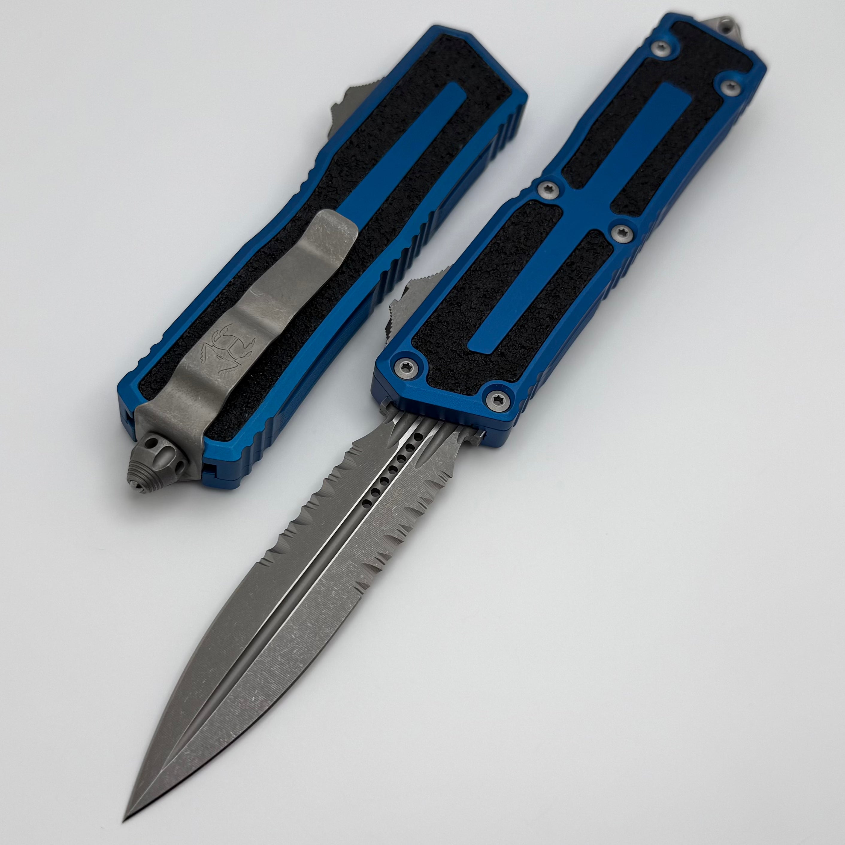 Microtech Scarab 2 Gen 3 OTF Knife - Apocalyptic Partial Serrated Blade with Blue Handle