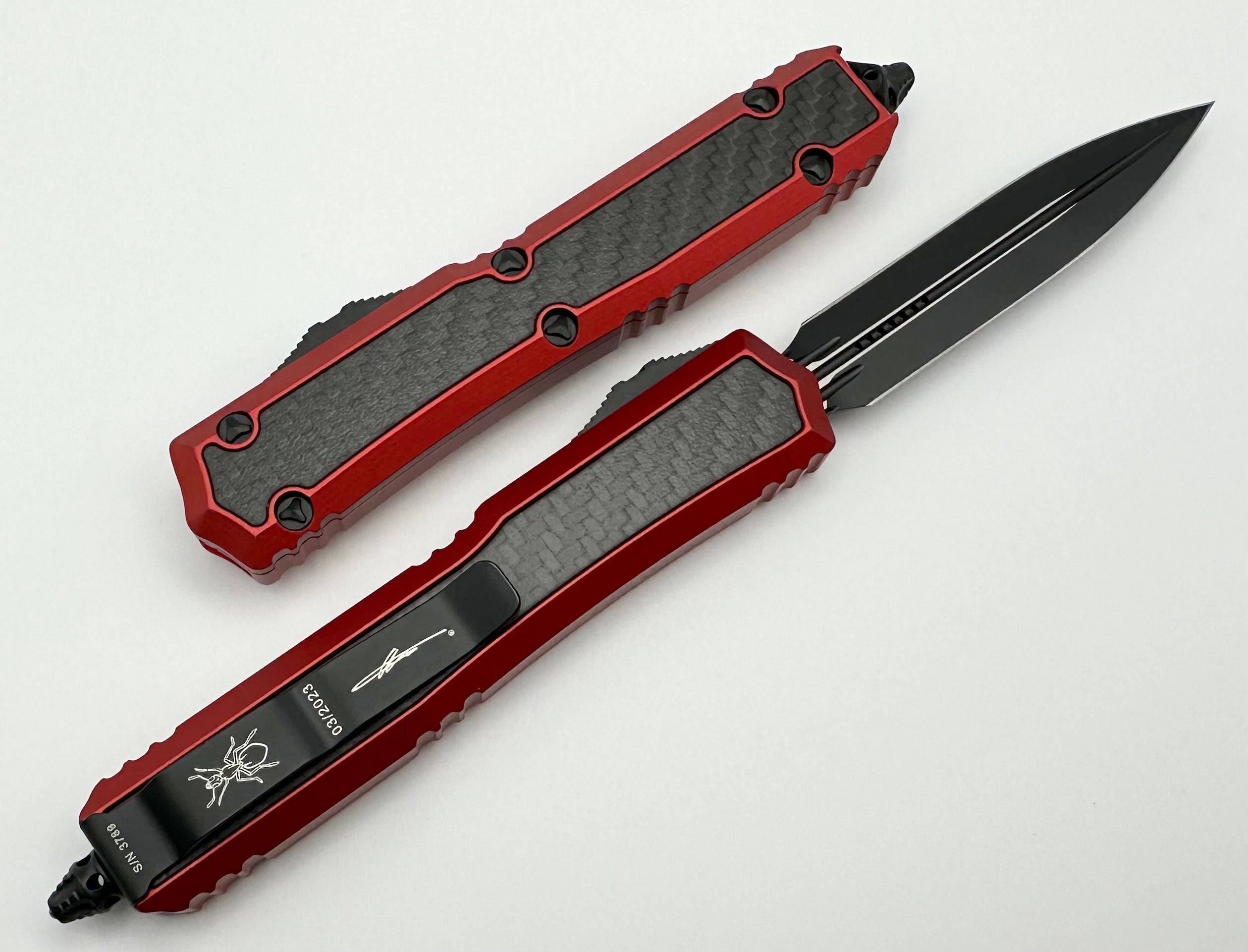 Premium Microtech Makora Tactical Knife - Carbon Fiber & Red Accents